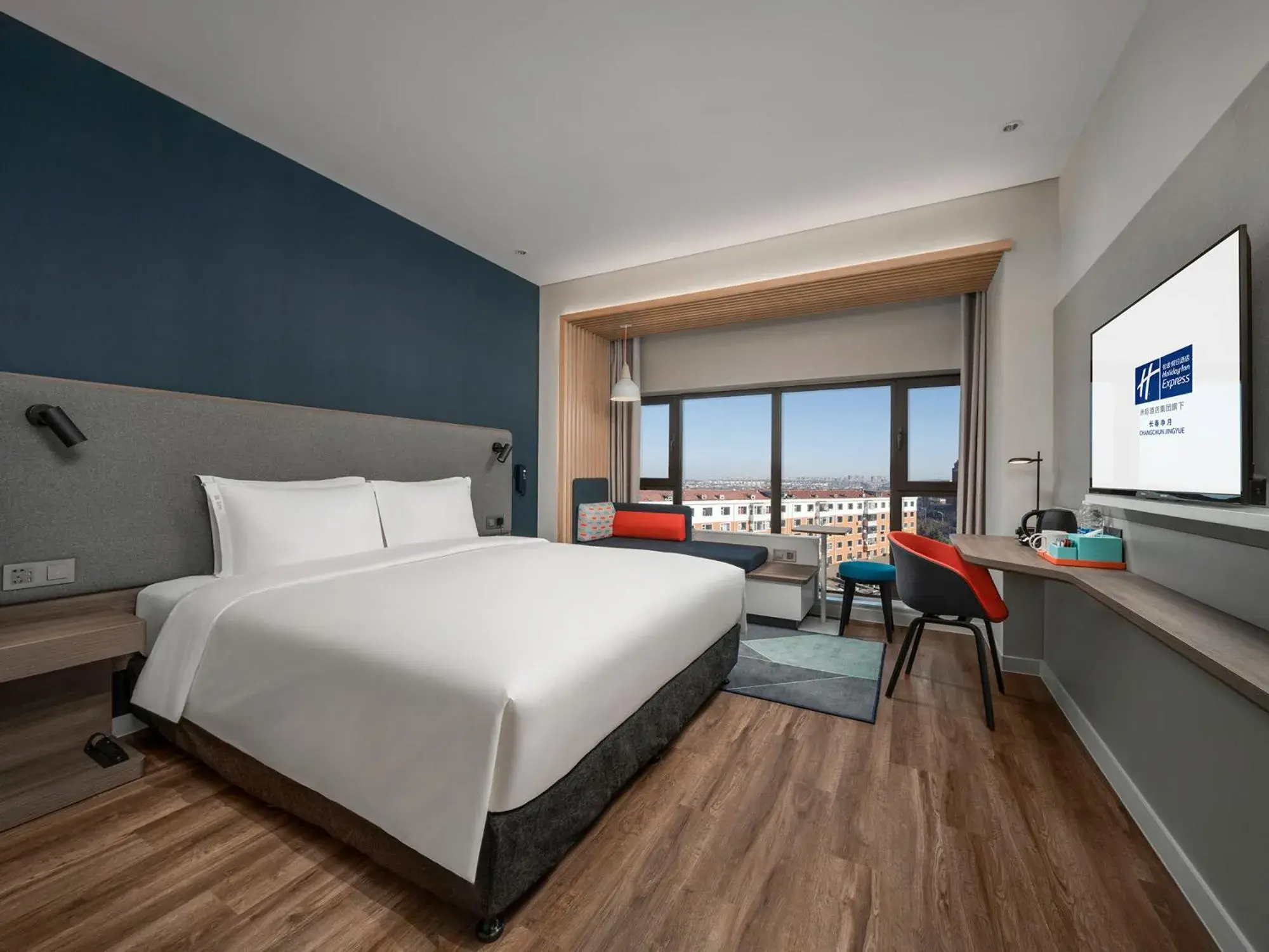 Bed in Holiday Inn Express Changchun Jingyue by IHG Bed in Holiday Inn Express Changchun Jingyue by IHG