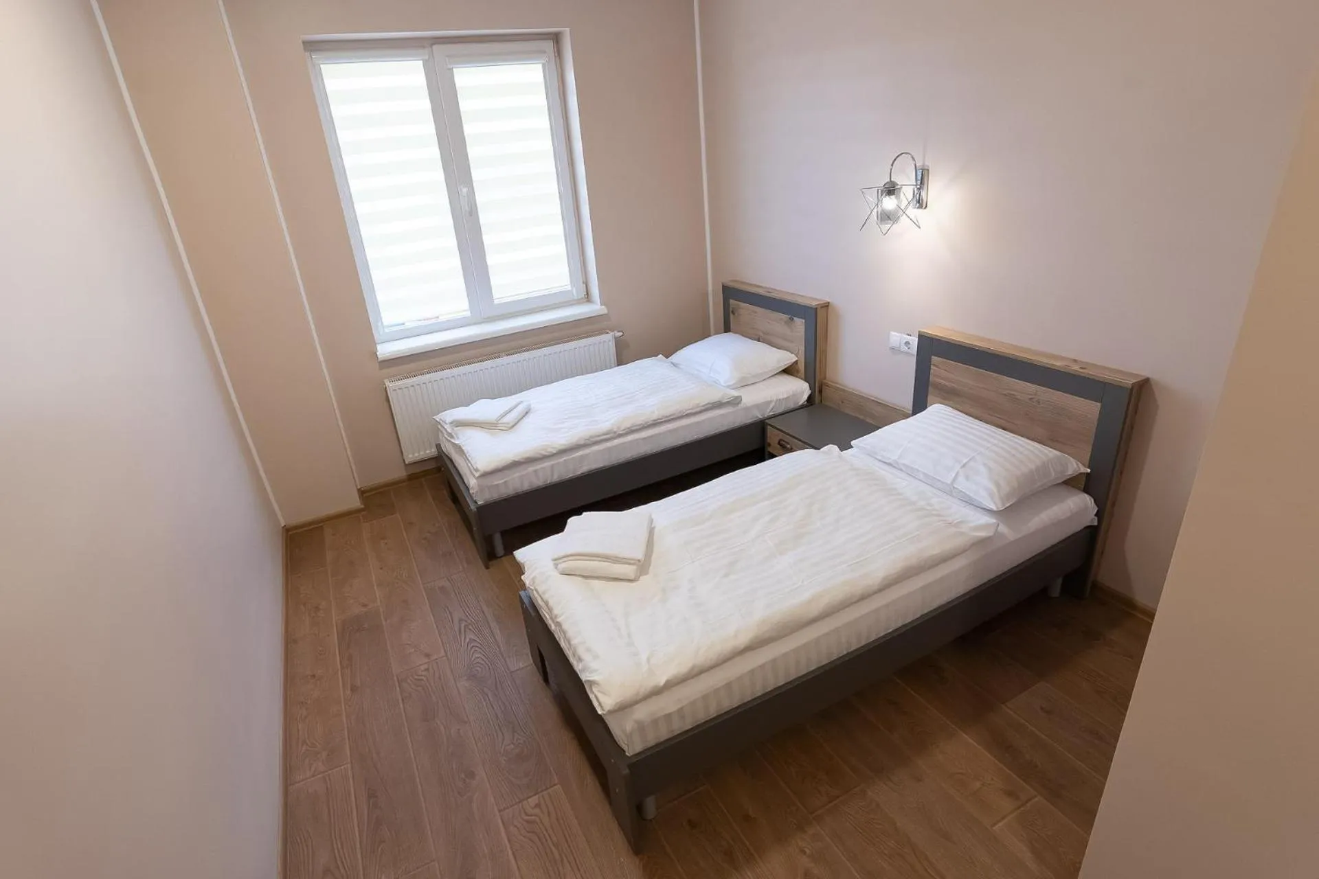 Bed in Pivdenniy