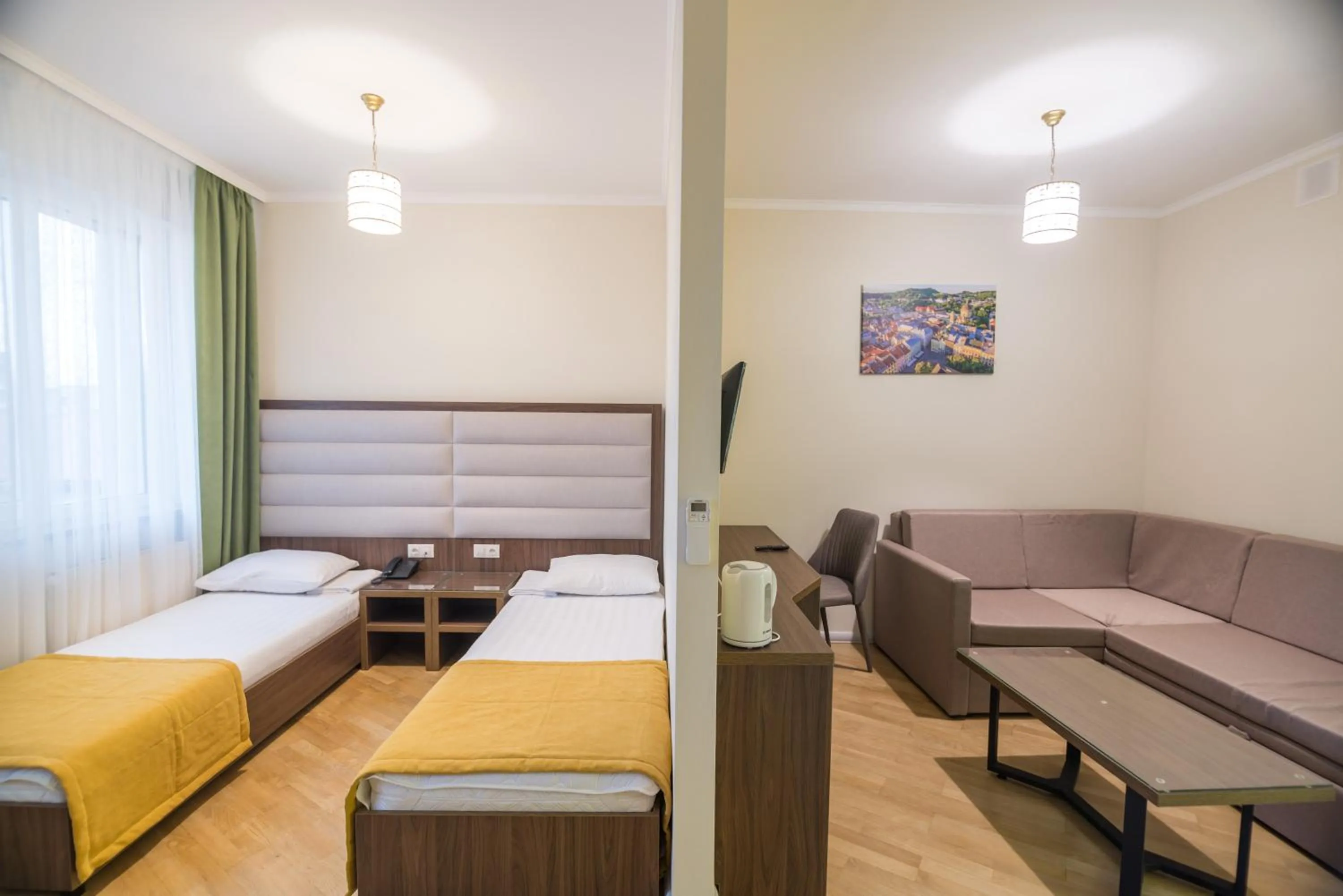 Bed in Pivdenniy