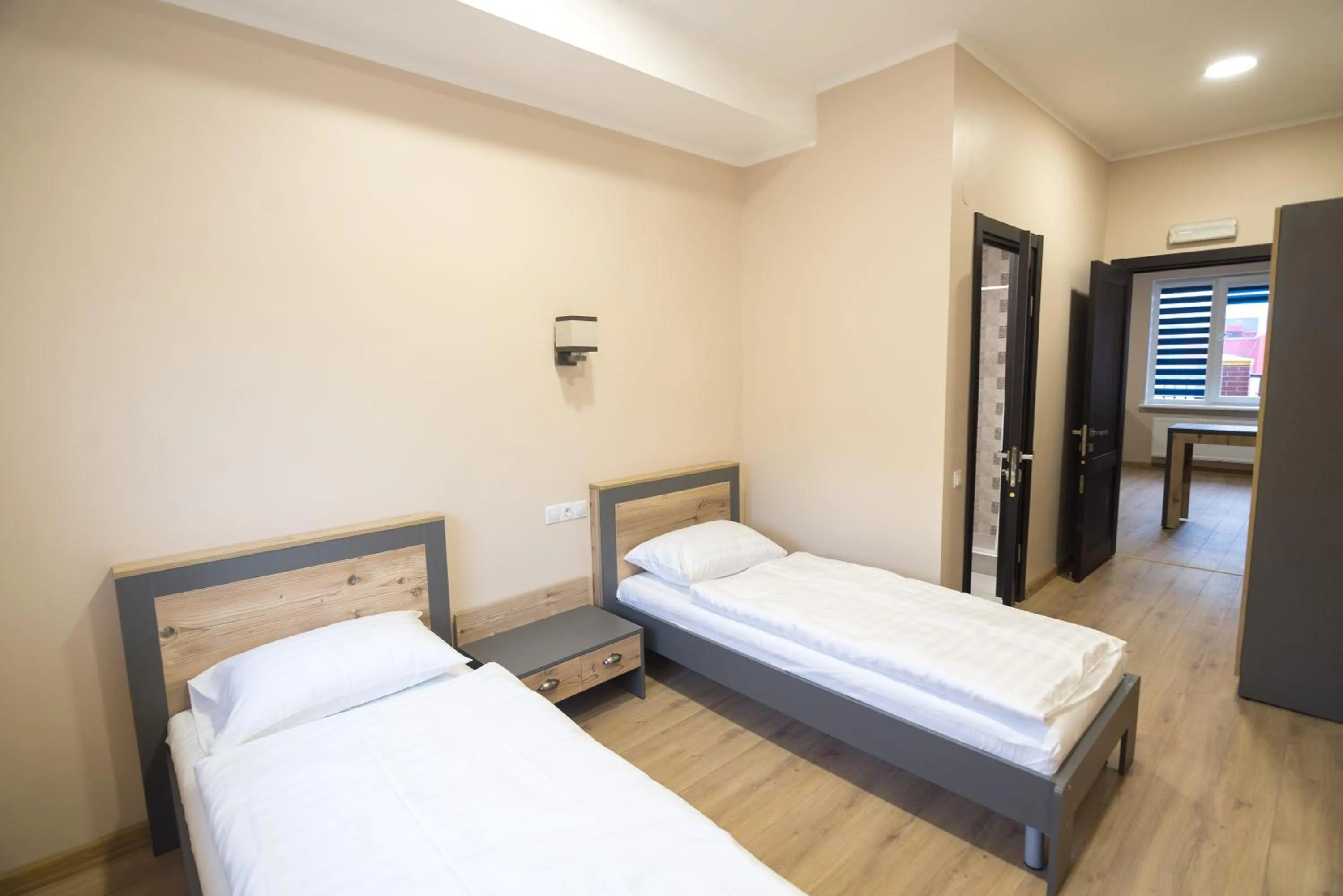 Bed in Pivdenniy