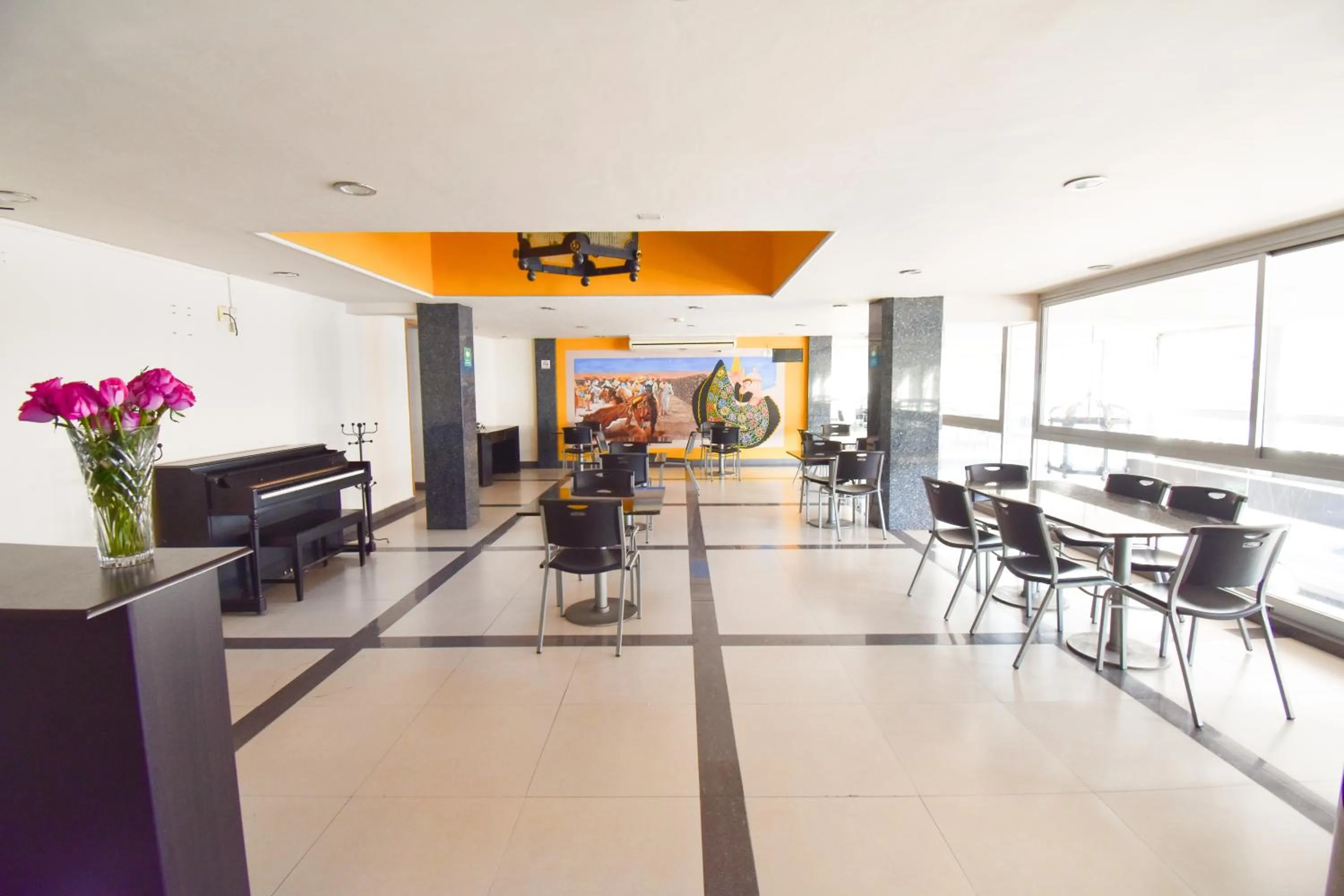 Restaurant/places to eat in Hotel TÖTEM Guadalajara