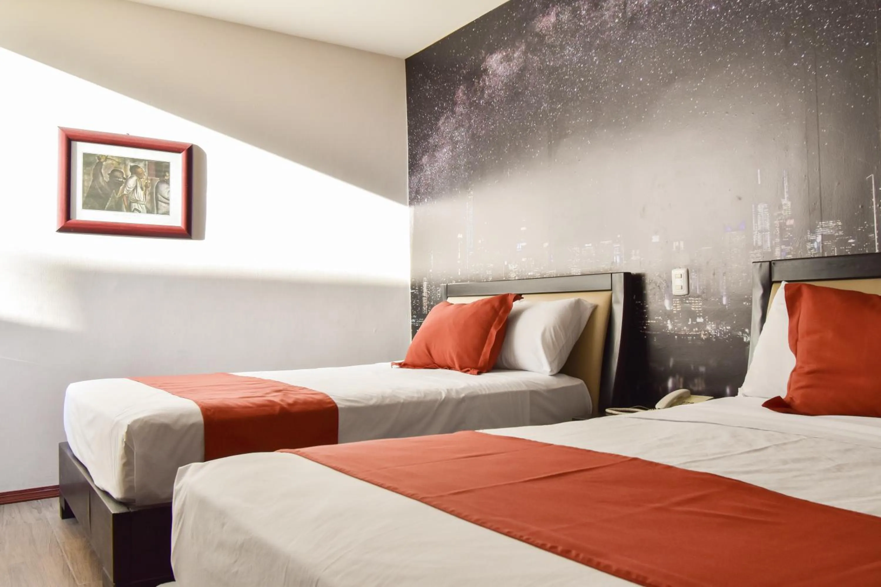 Photo of the whole room, Bed in Hotel TÖTEM Guadalajara