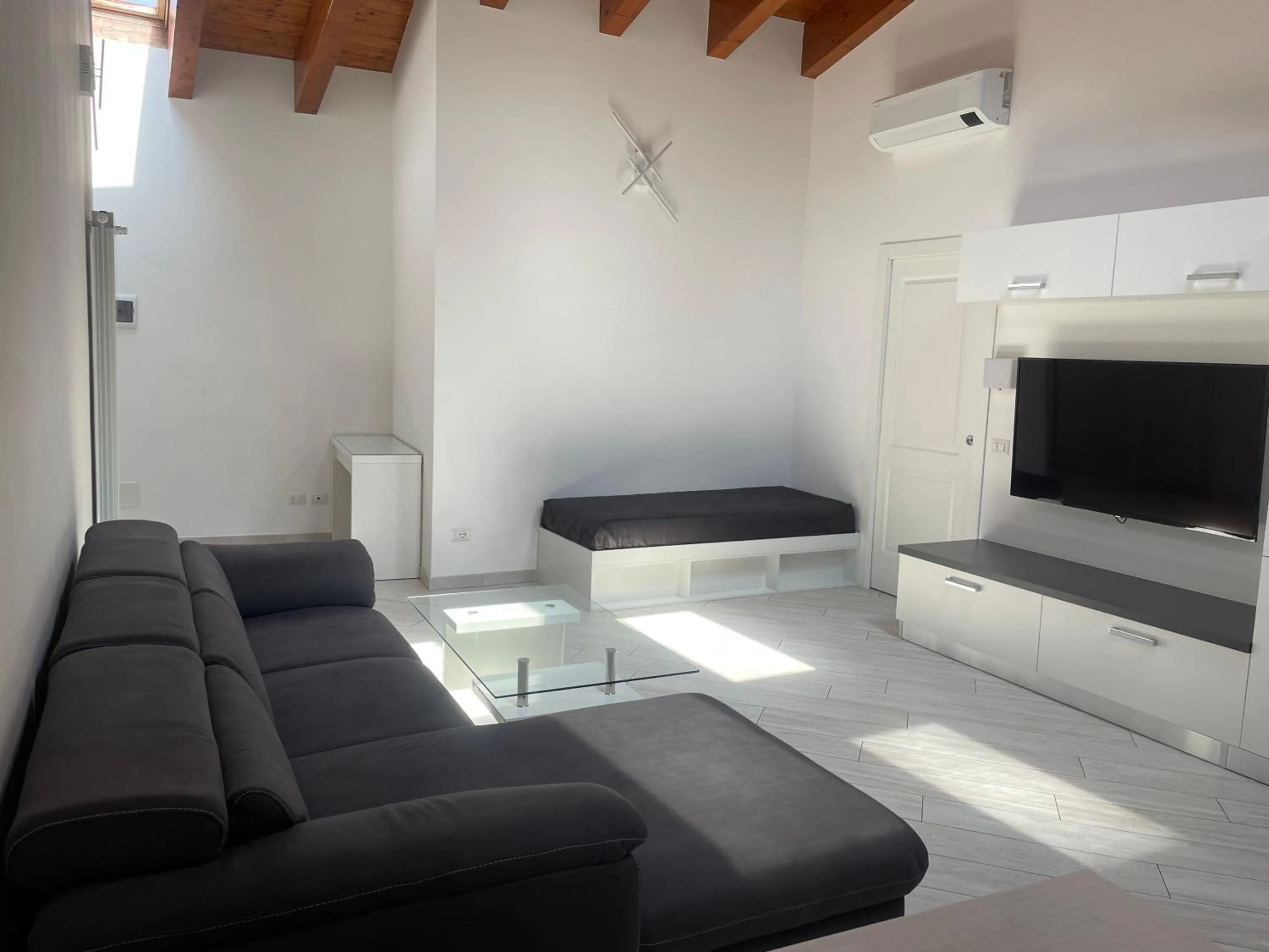 TV and multimedia in Residenze Niguarda