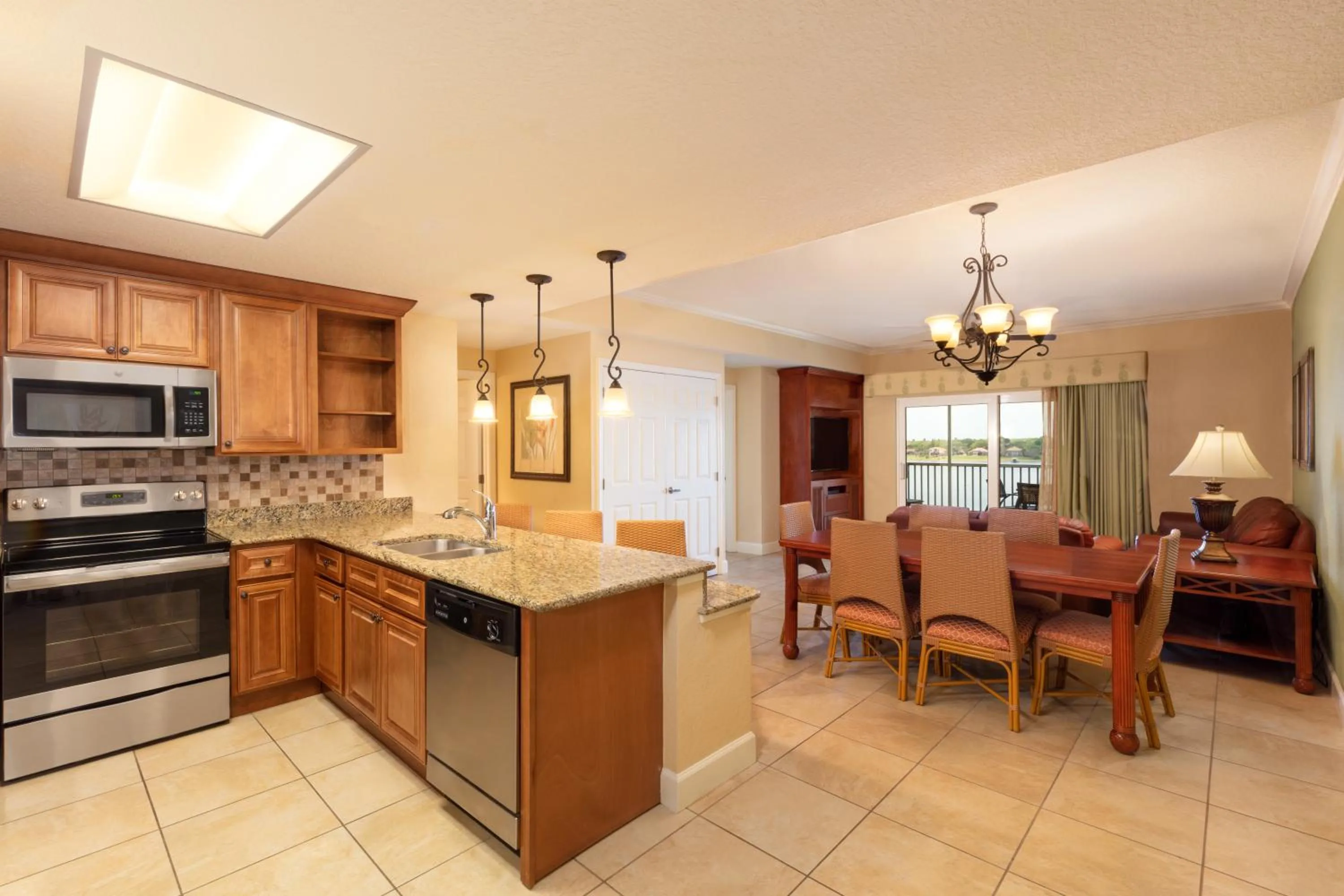 Kitchen or kitchenette in Westgate Lakes Resort and Spa