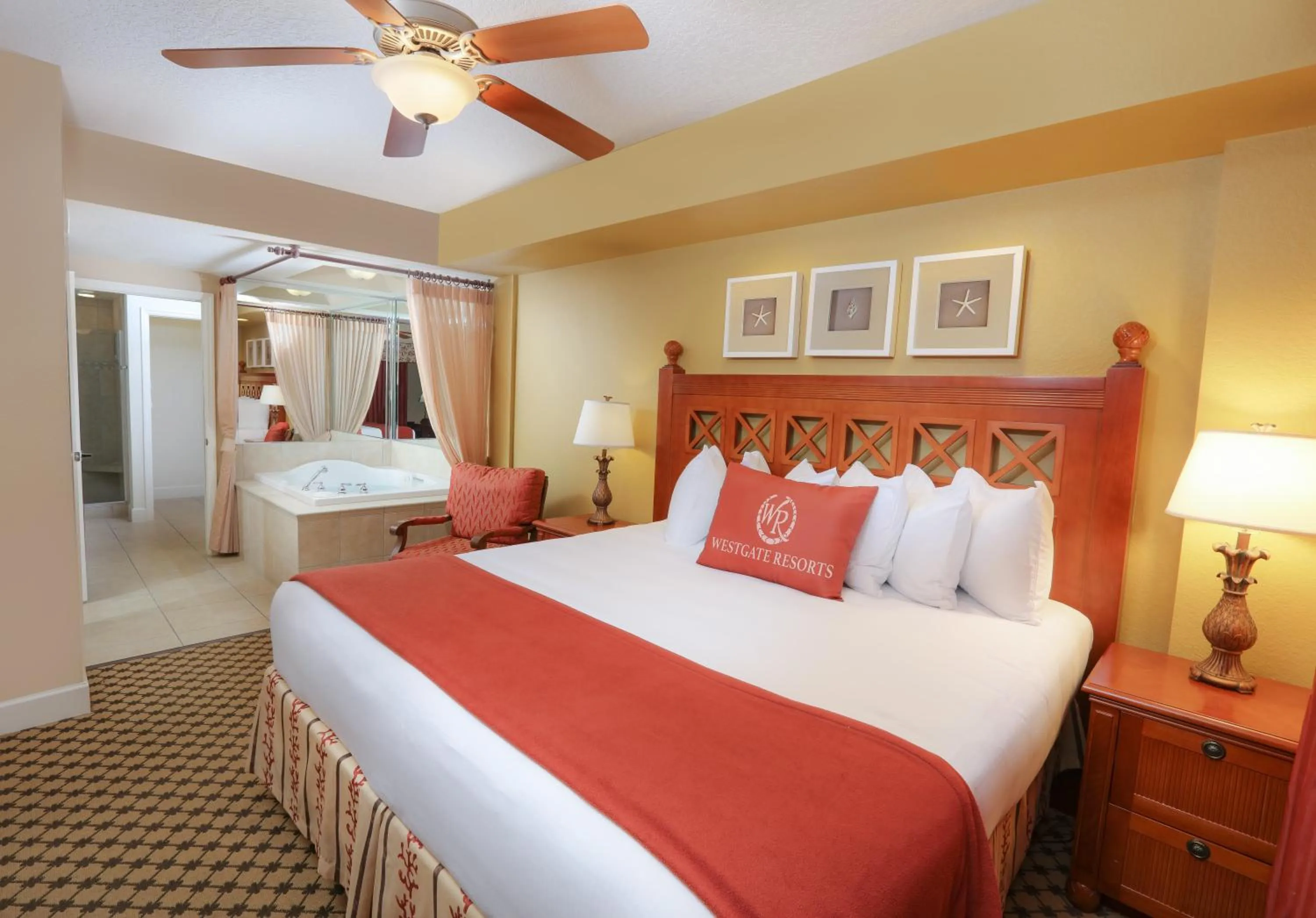 Bed in Westgate Lakes Resort and Spa