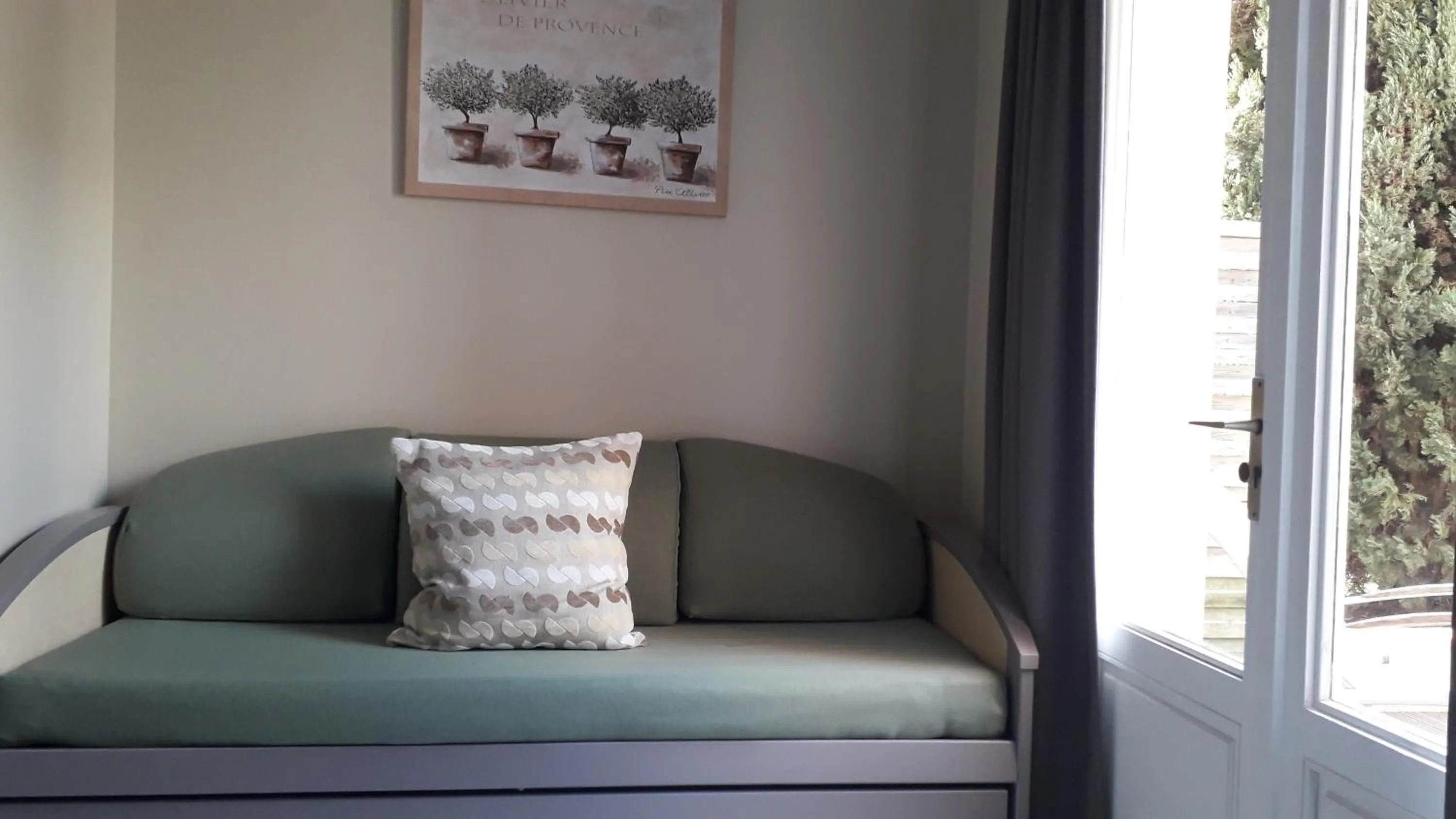 Decorative detail in Le Mas Du Colombier