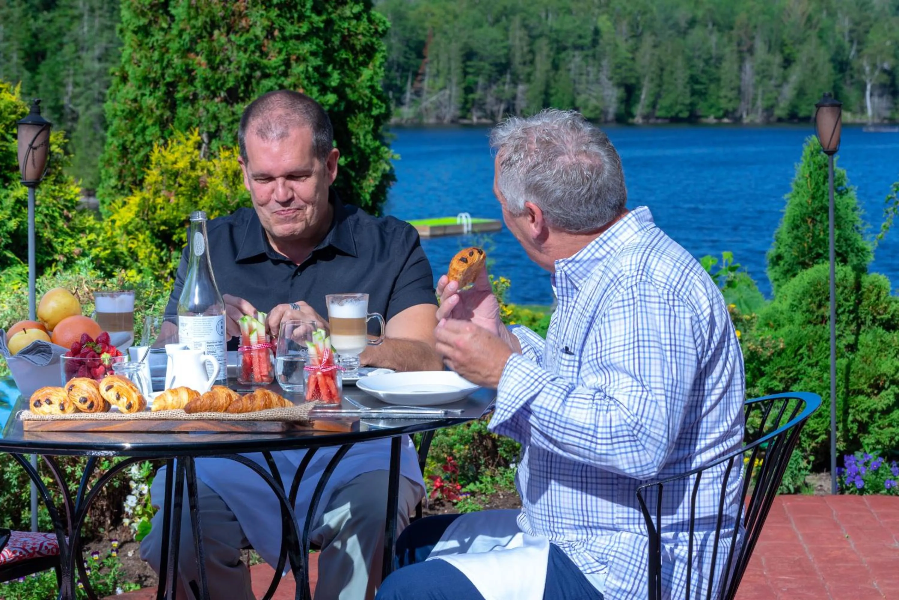 Breakfast in Hôtel et Centre de Villégiature Lac Carling