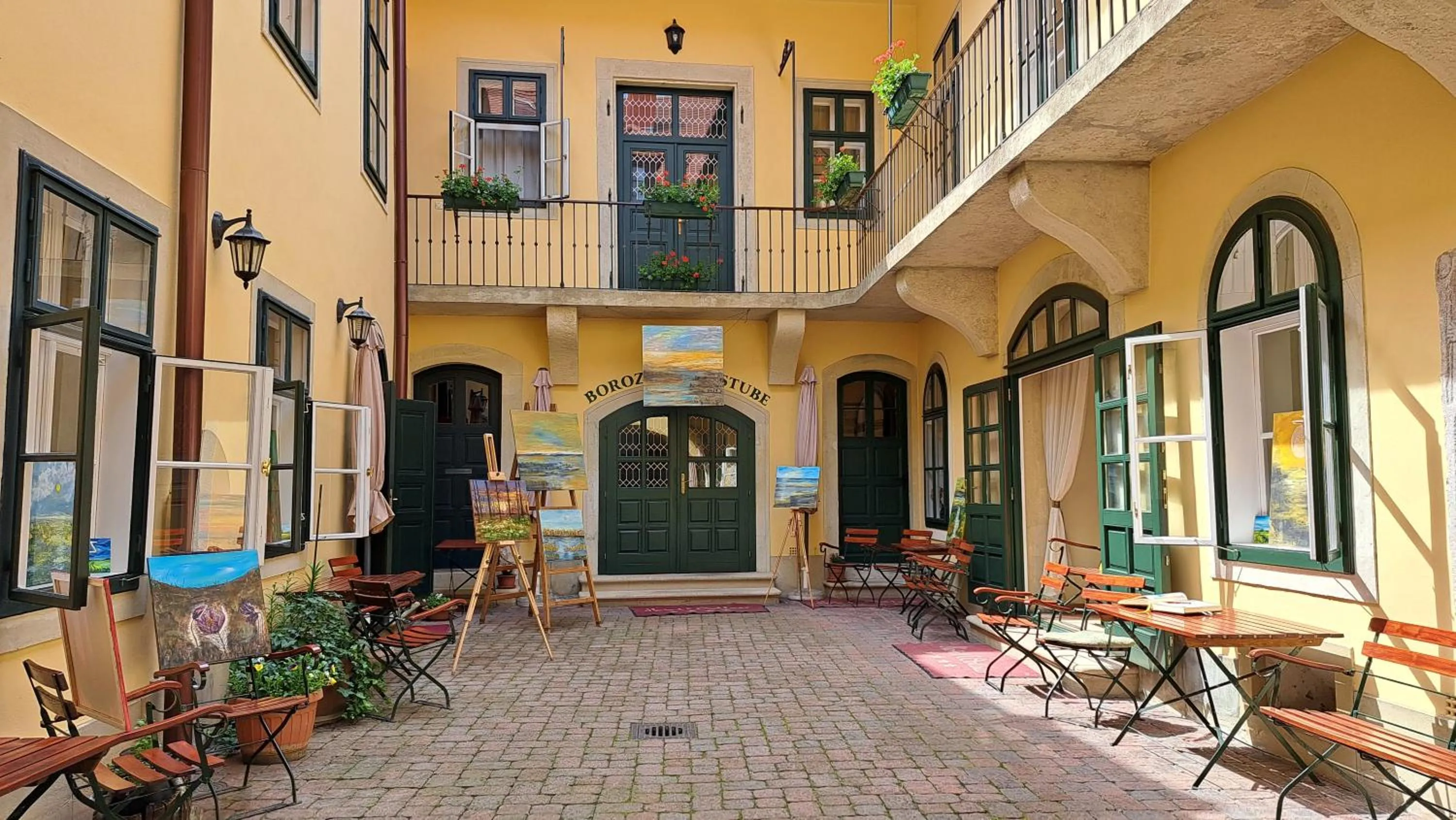 Patio in Hotel Wollner