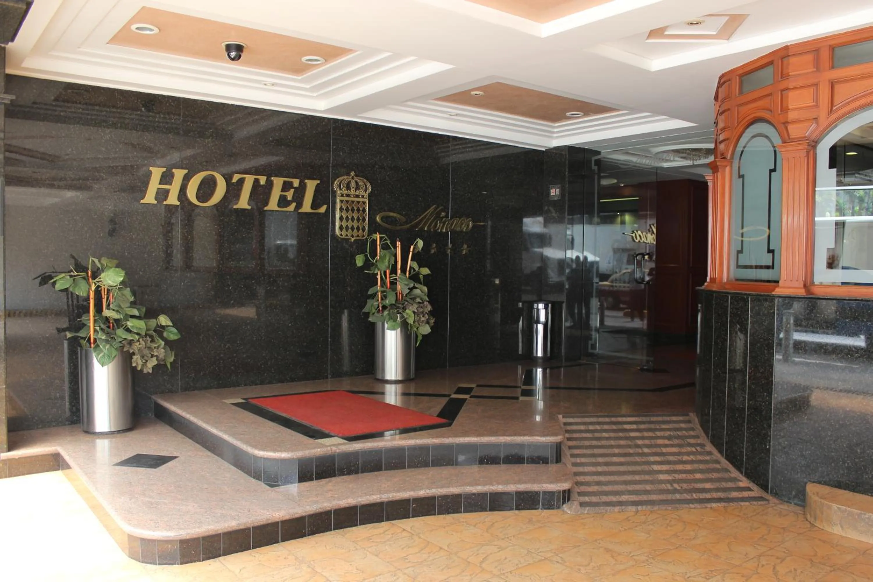 Facade/entrance in Hotel Monaco