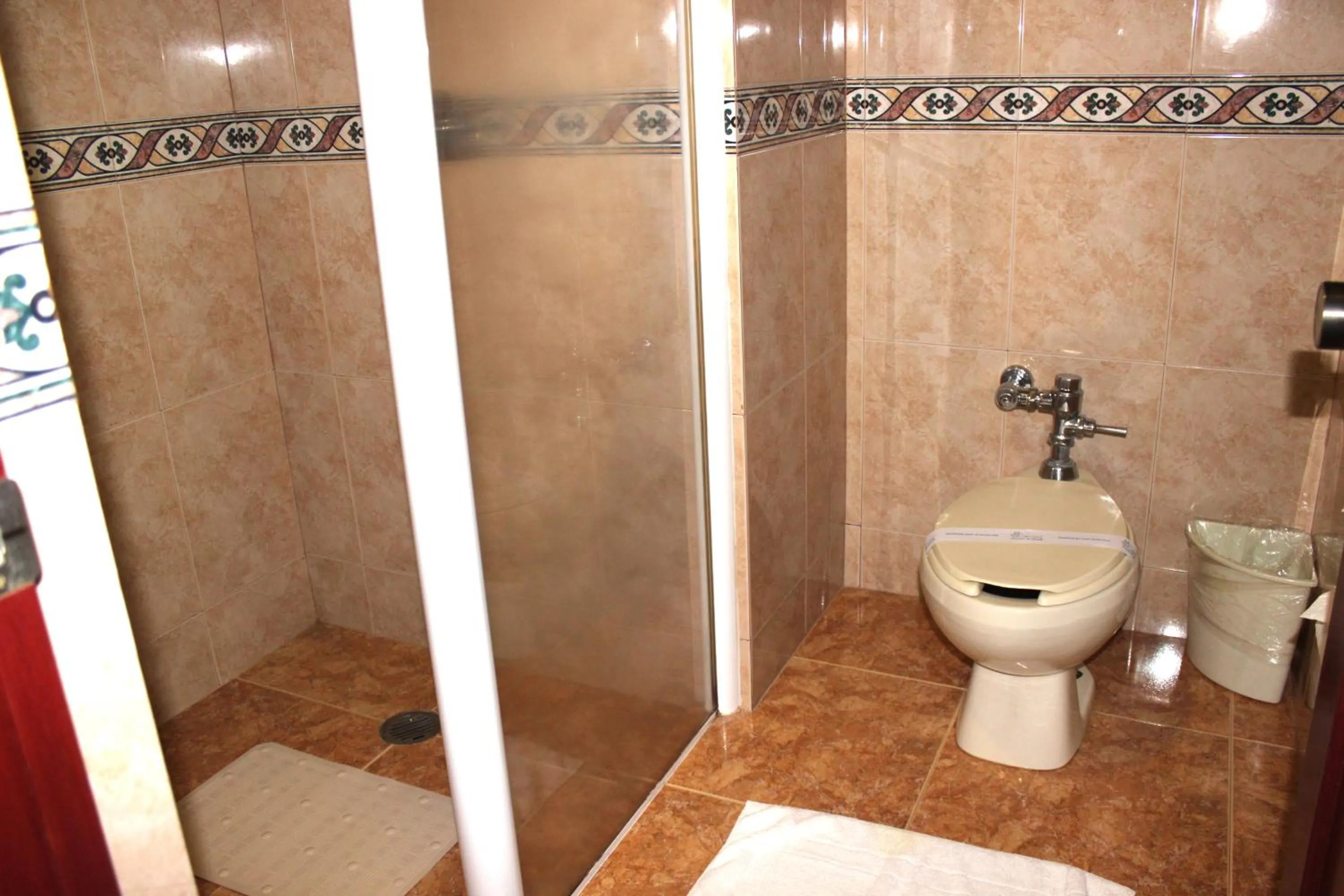 Bathroom in Hotel Monaco