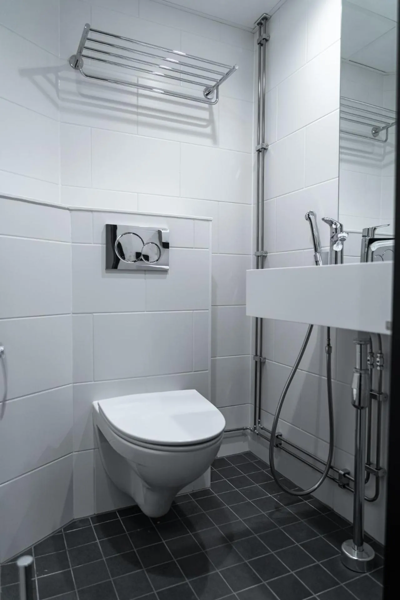 Bathroom in Hotelli Sointu by UHANDA