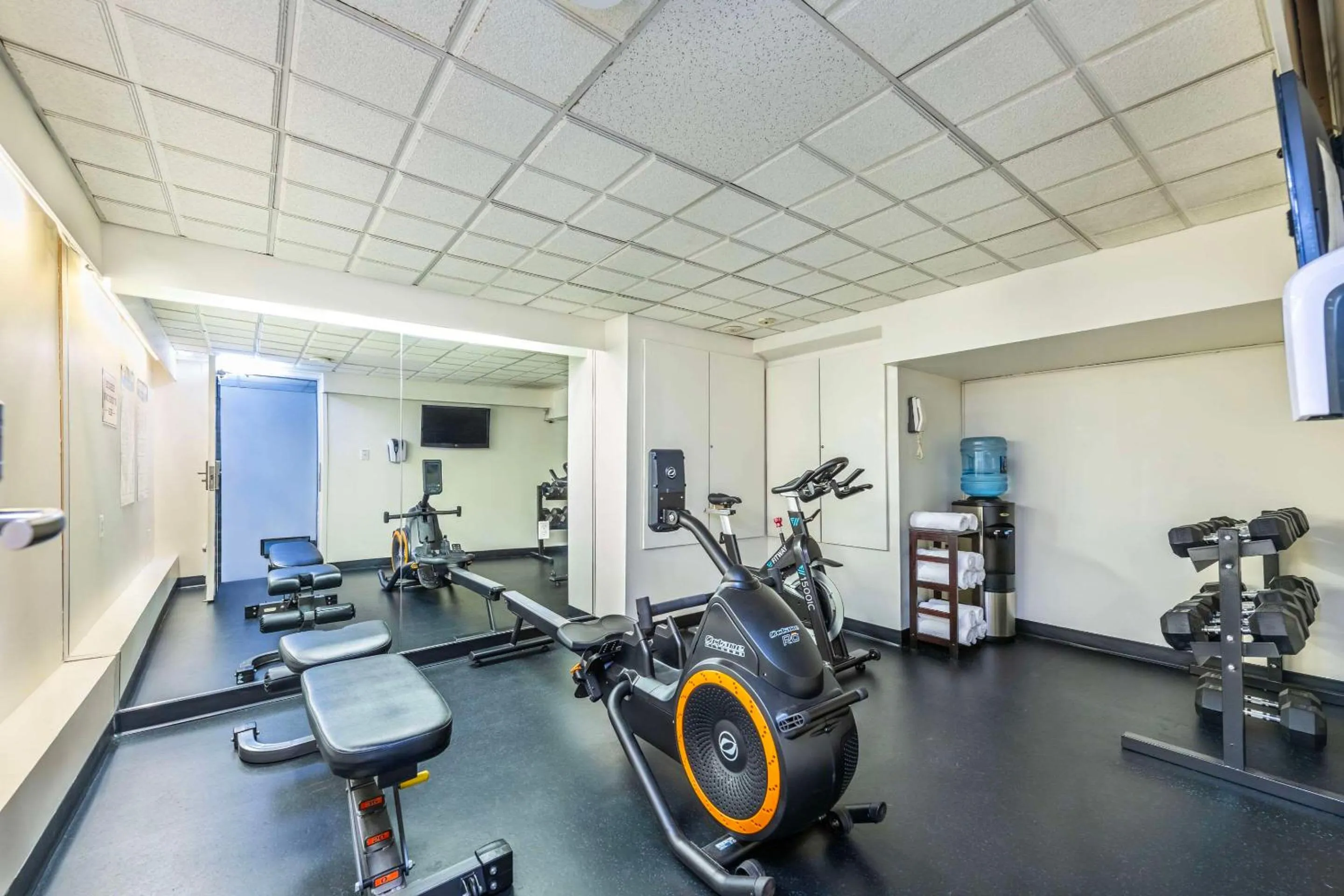 Fitness centre/facilities in Quality Inn Downtown Inner Harbour