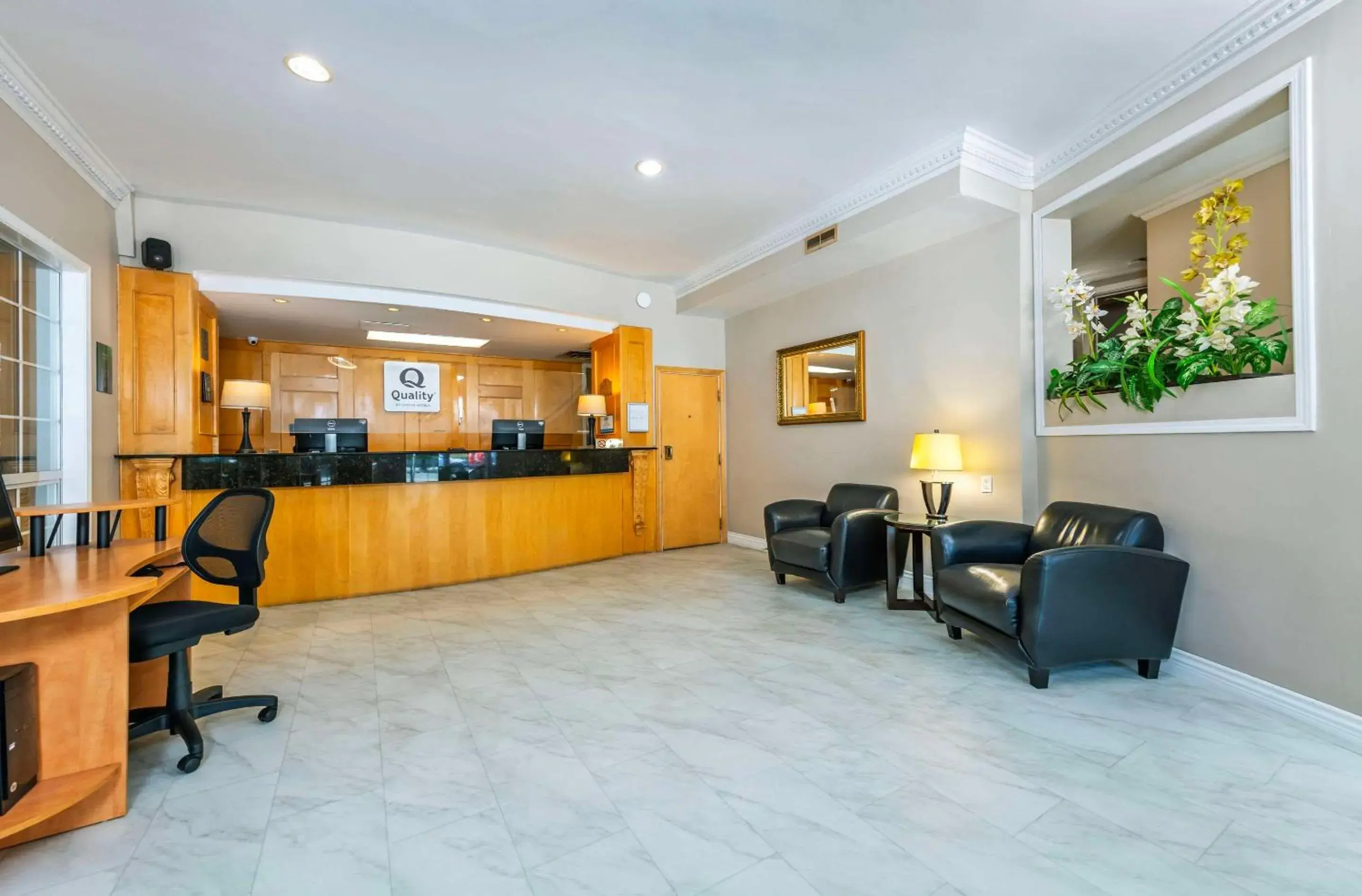Lobby or reception in Quality Inn Downtown Inner Harbour Lobby or reception in Quality Inn Downtown Inner Harbour