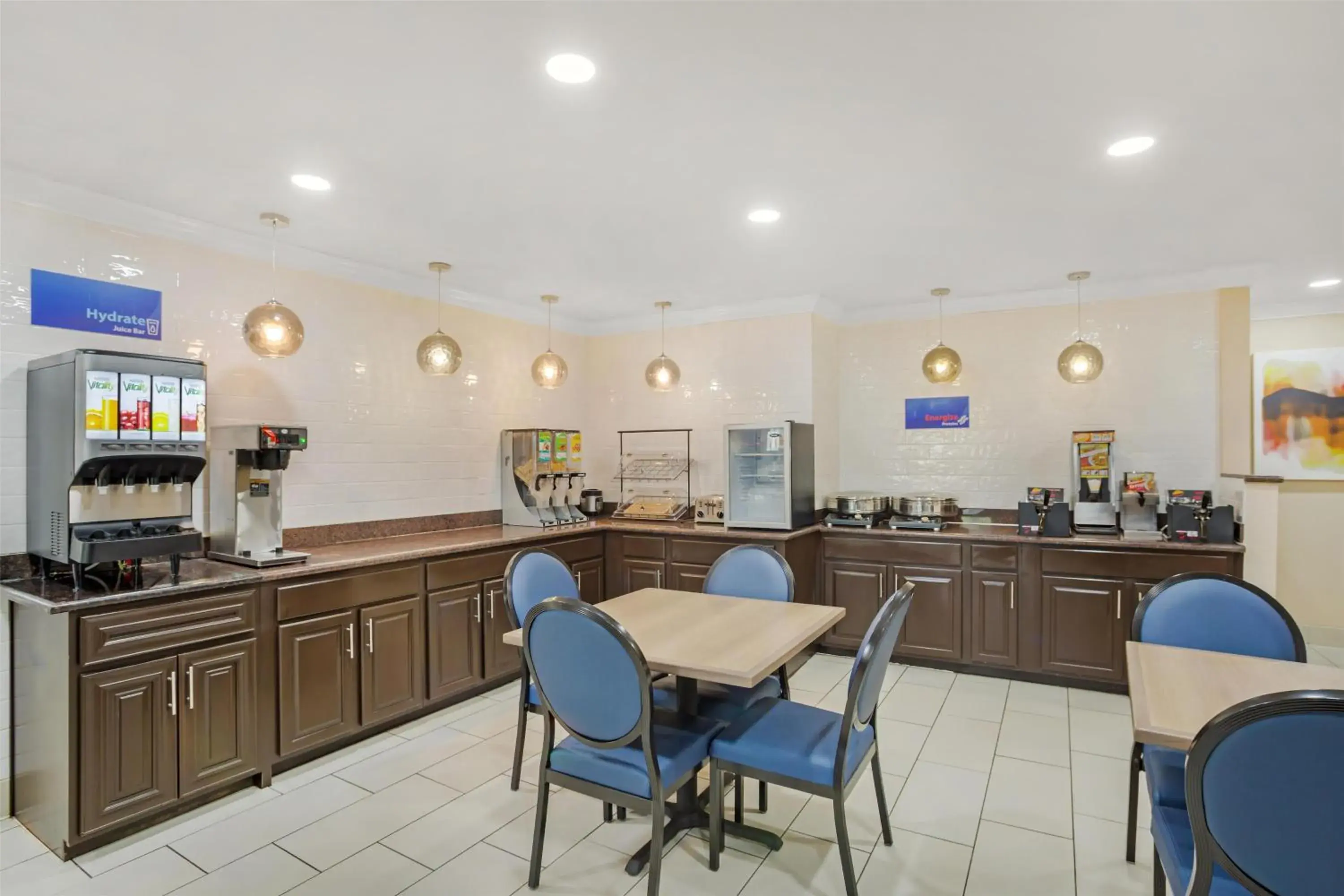 Breakfast in Best Western Gold Country Inn Breakfast in Best Western Gold Country Inn