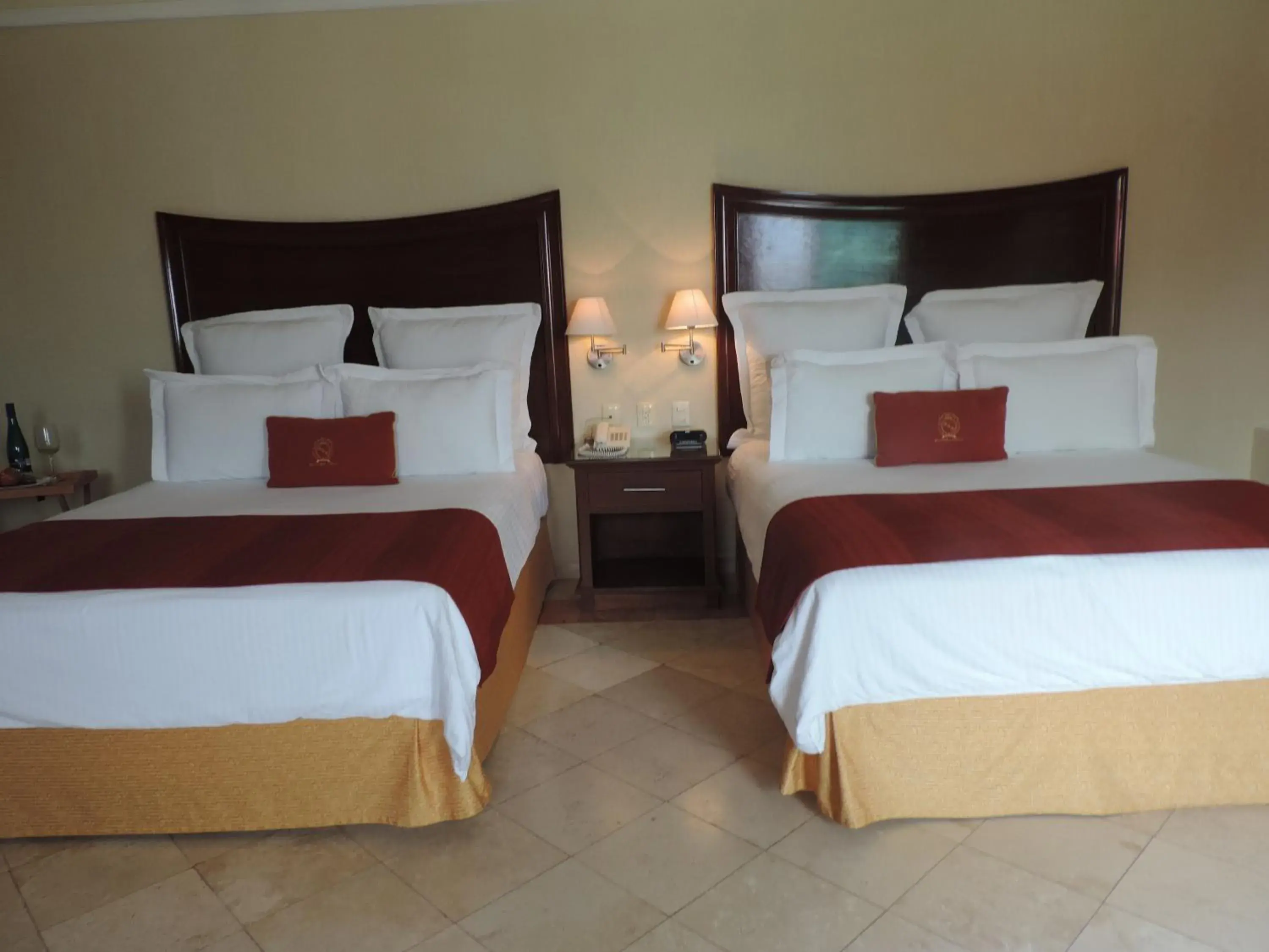 Photo of the whole room, Bed in Hacienda Real del Caribe Hotel Photo of the whole room, Bed in Hacienda Real del Caribe Hotel