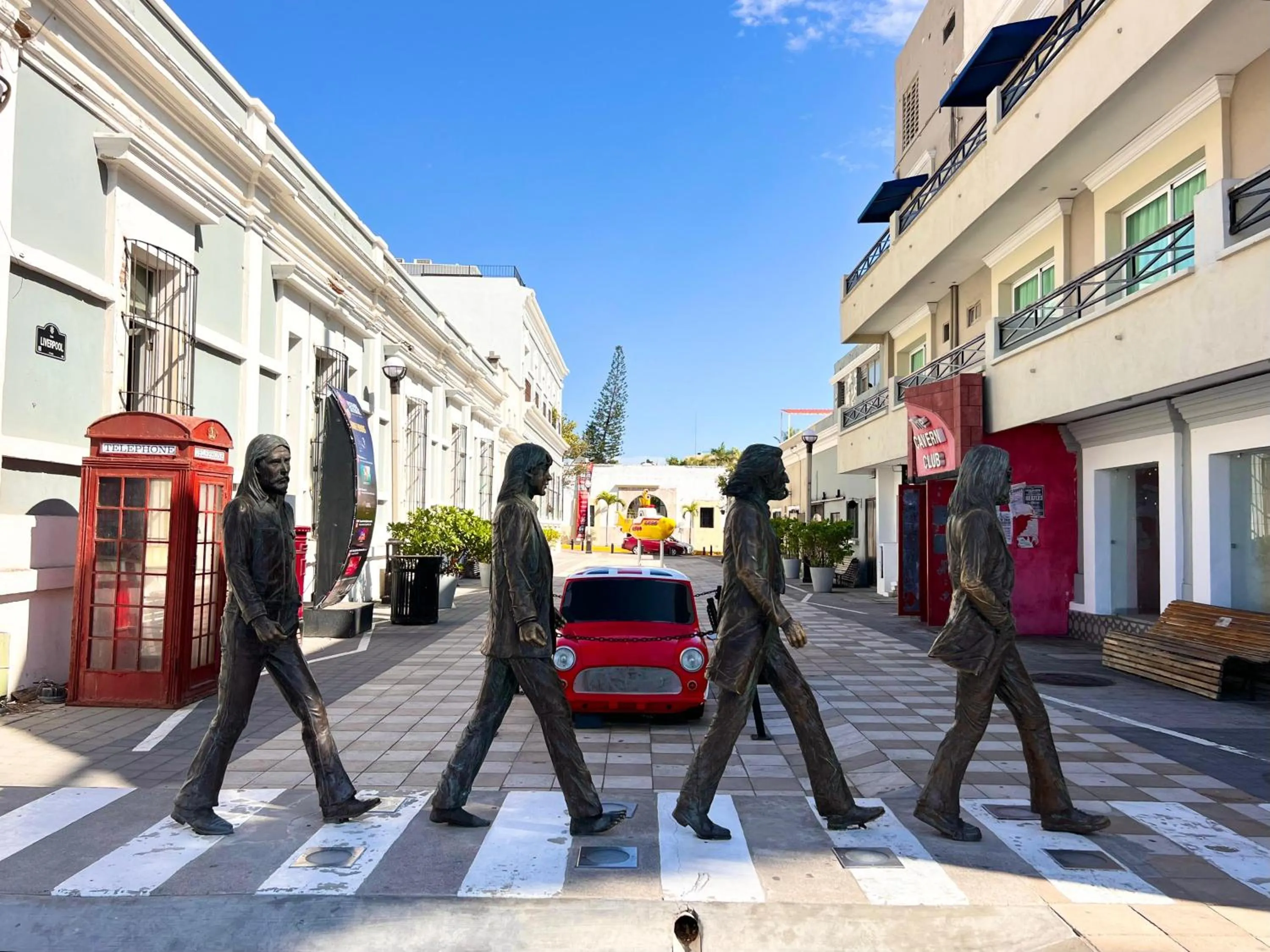Property building in Hotel La Siesta Malecón