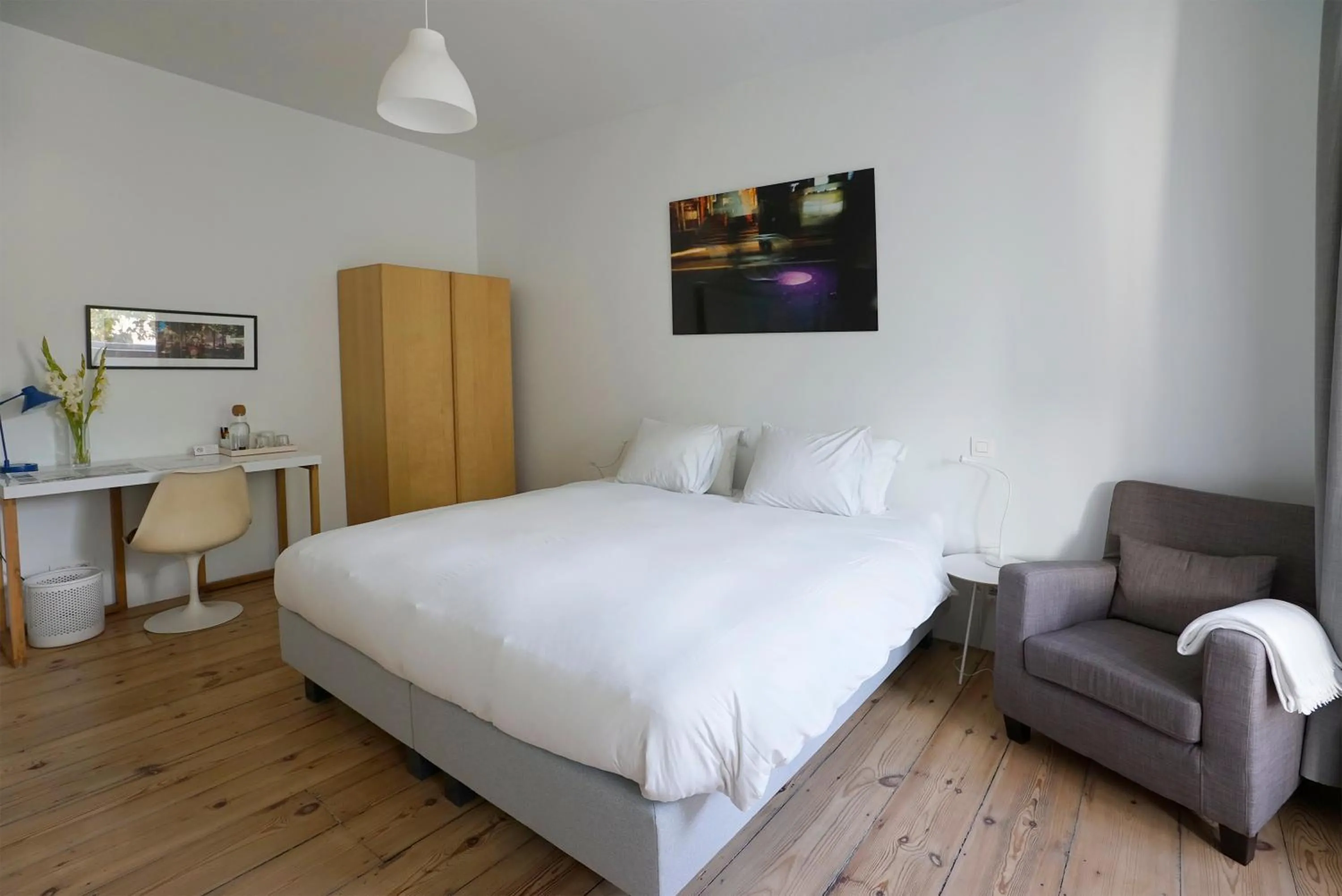 Photo of the whole room, Bed in B&B Home & the City