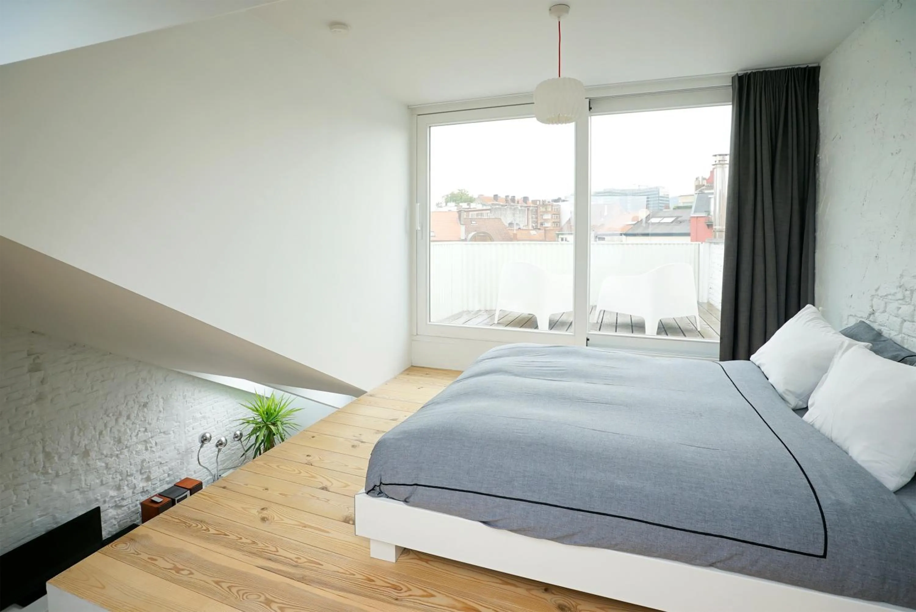 Photo of the whole room, Bed in B&B Home & the City