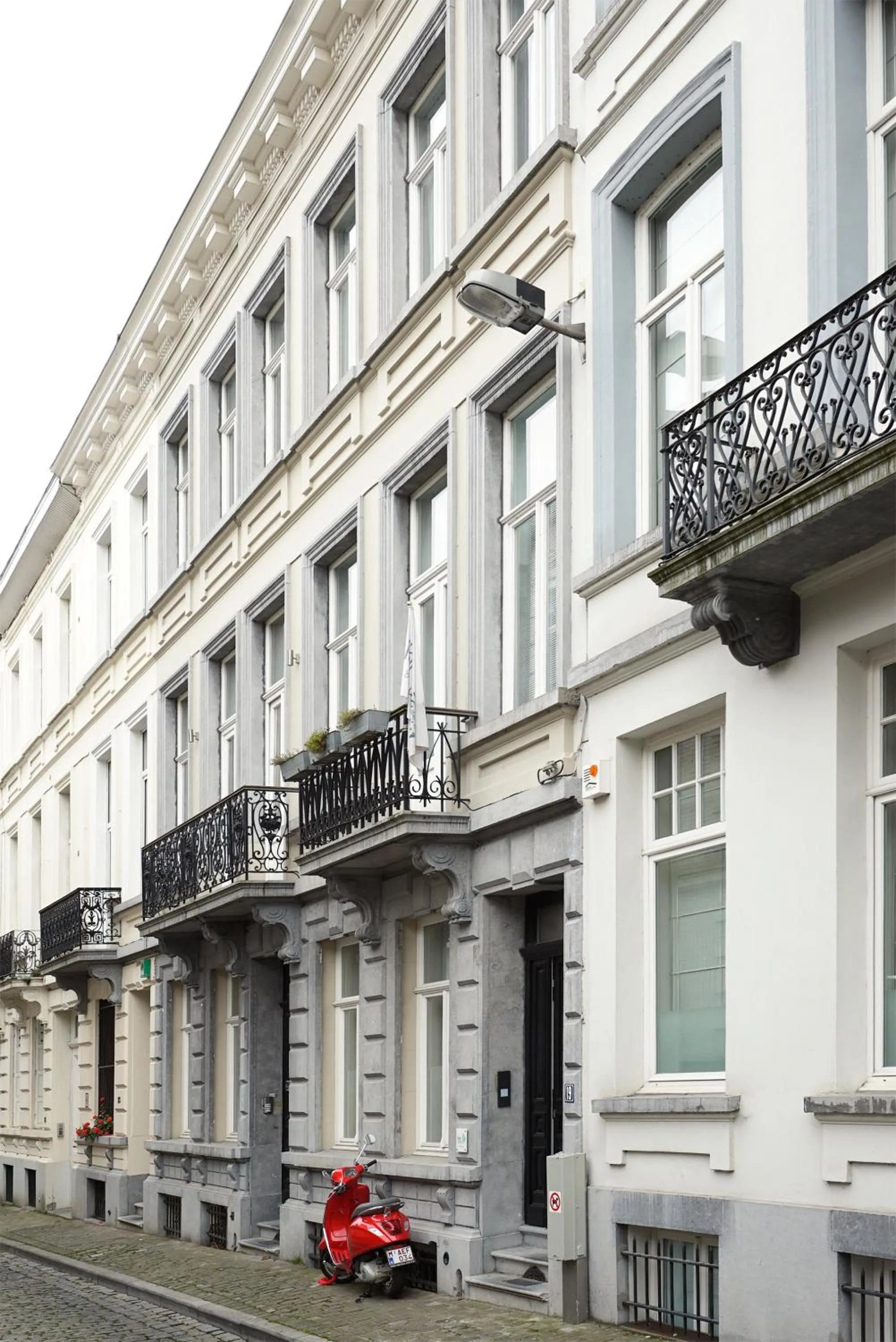 Facade/entrance in B&B Home & the City