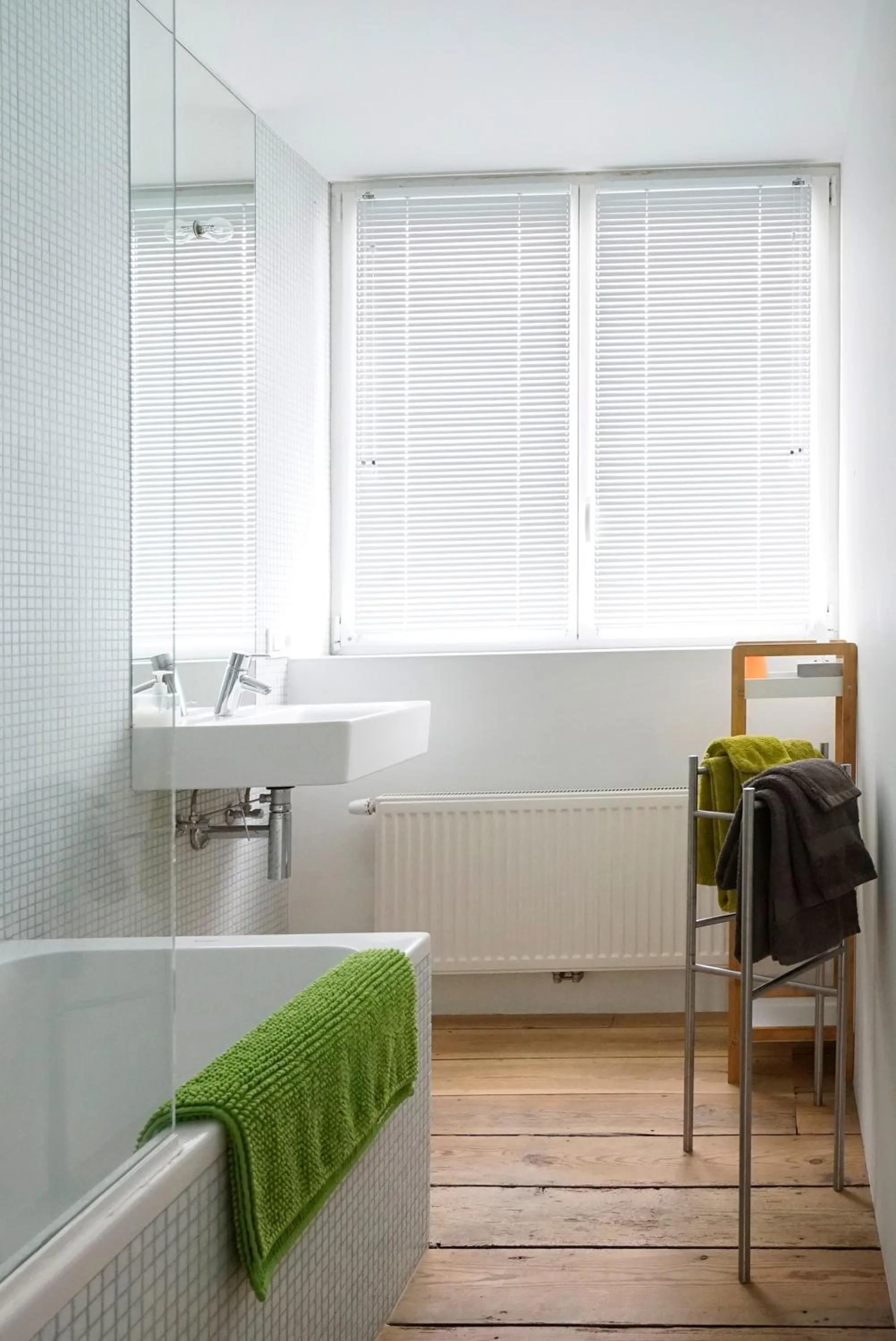 Bathroom in B&B Home & the City