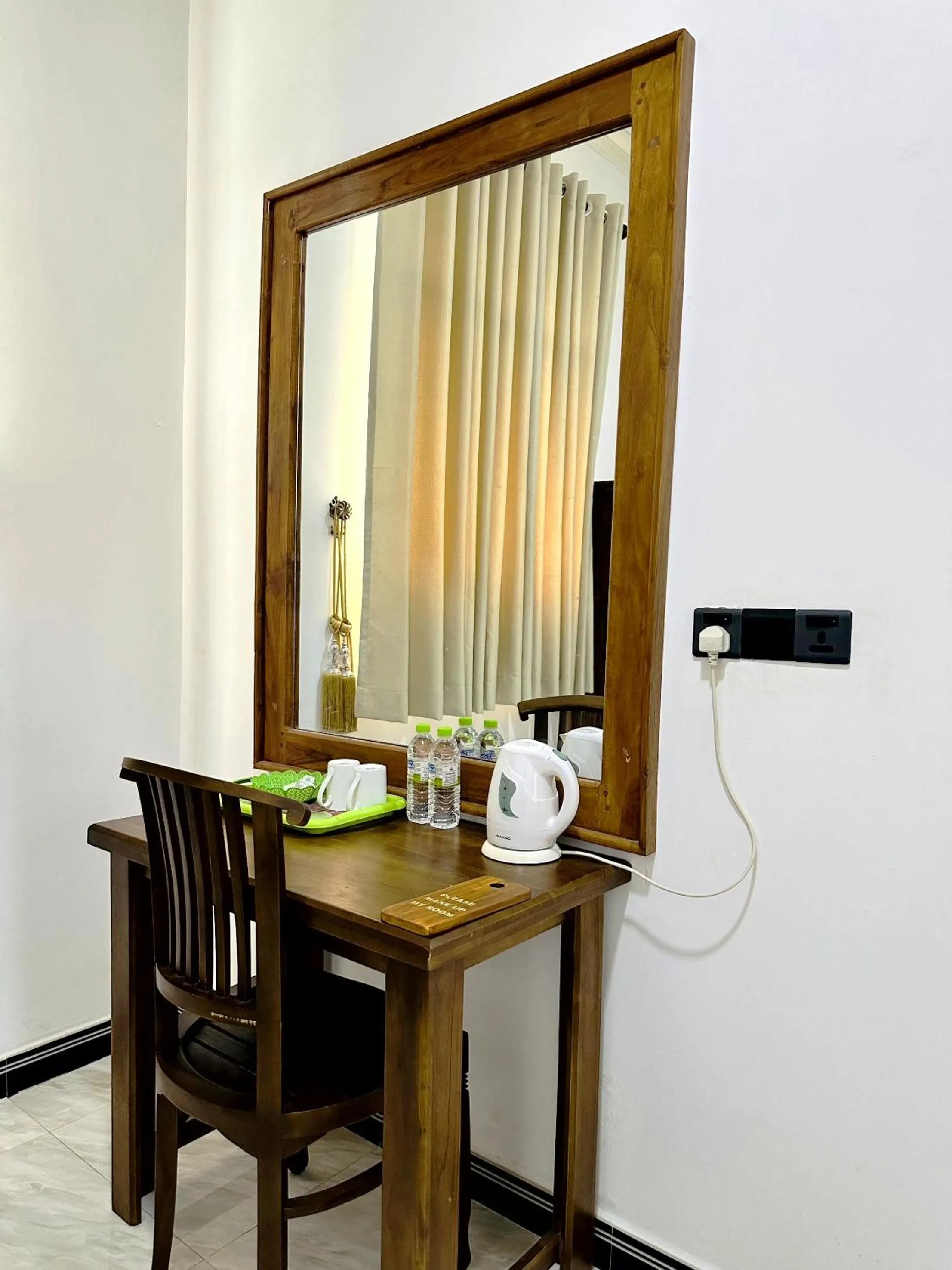 L S Lanka Hotel Dambulla