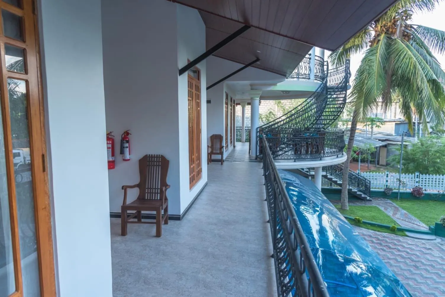 Balcony/Terrace in L S Lanka Hotel Dambulla