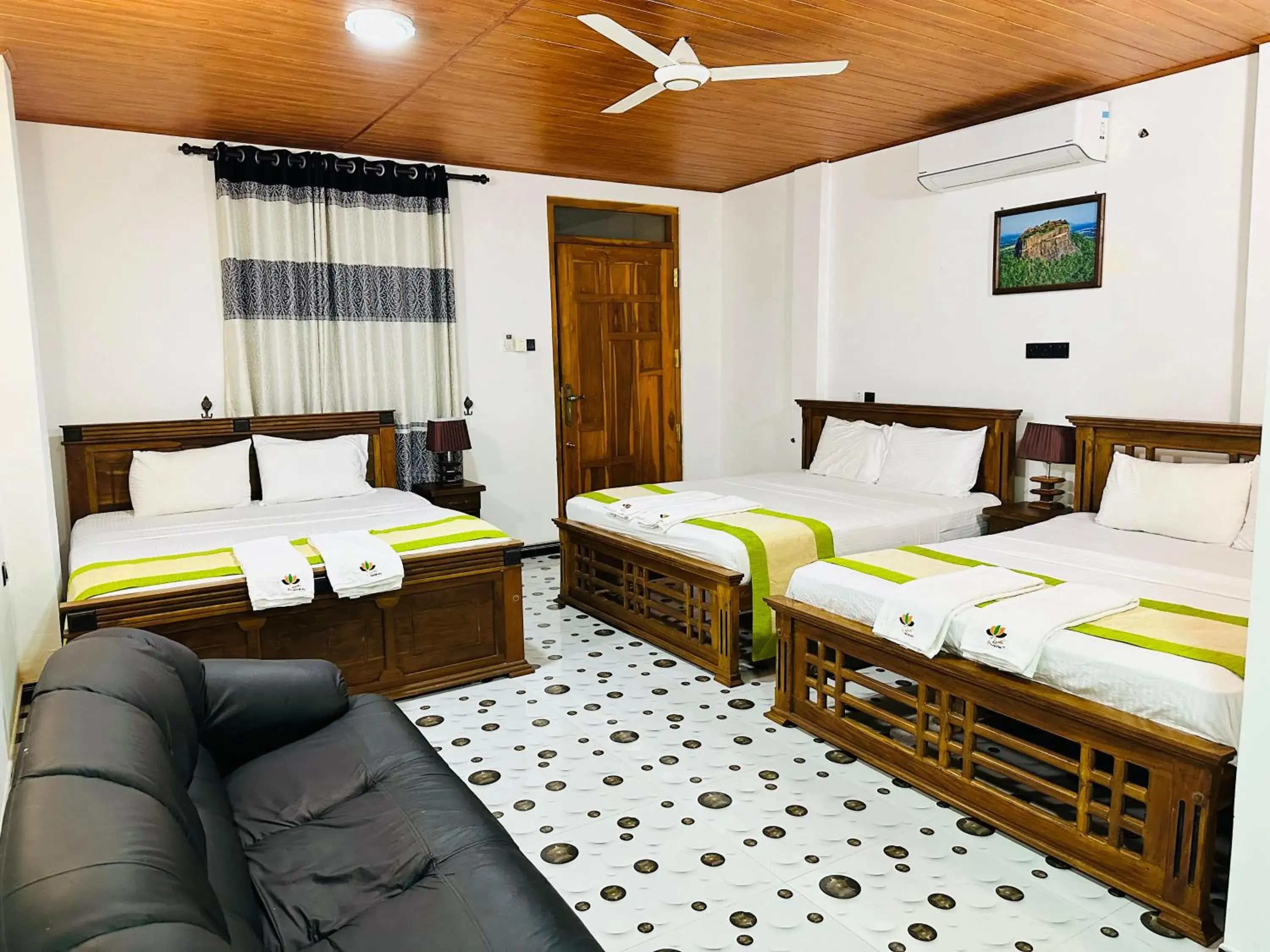 Deluxe Family Room in L S Lanka Hotel Dambulla Deluxe Family Room in L S Lanka Hotel Dambulla