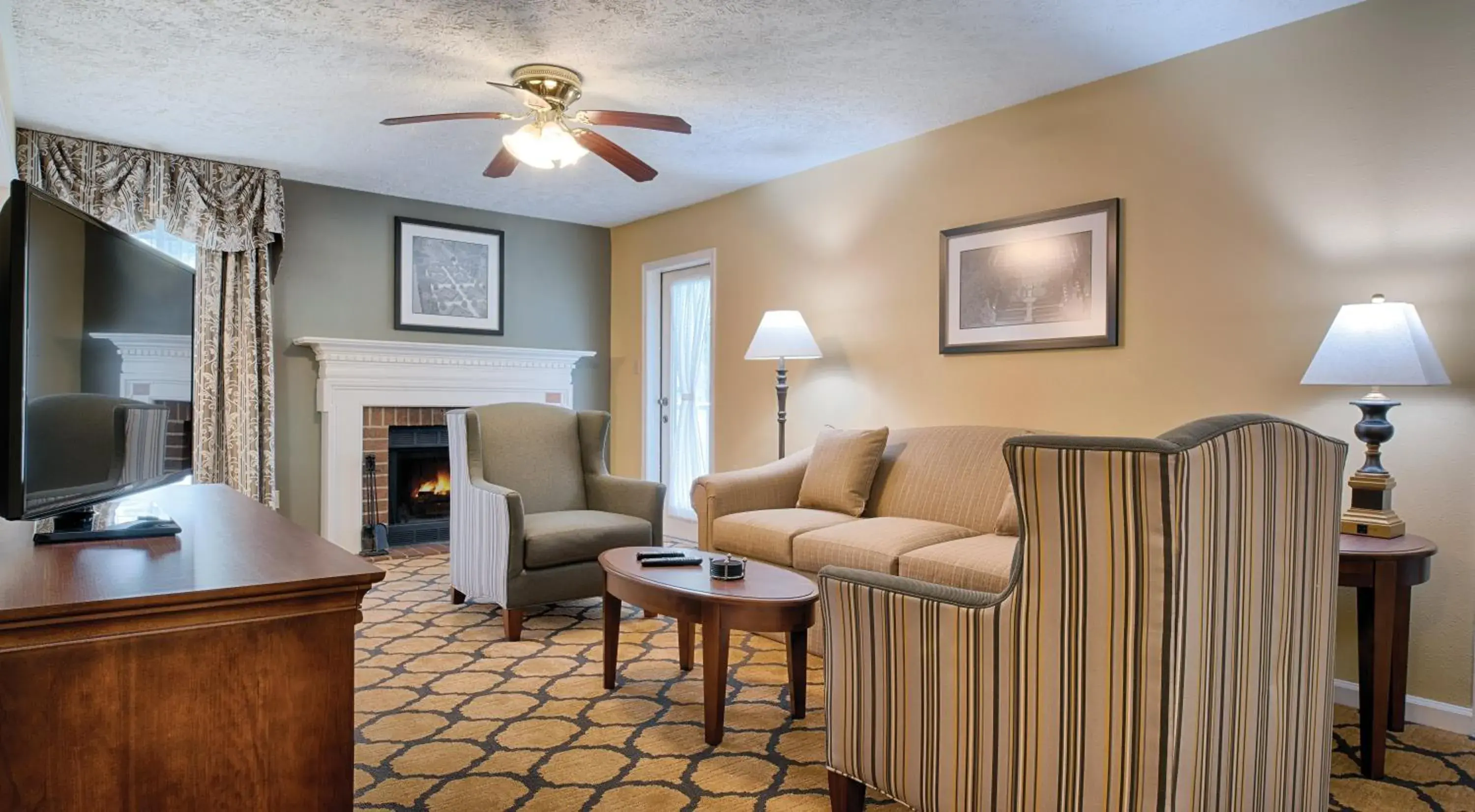 Living room, Seating Area in Club Wyndham Patriots Place