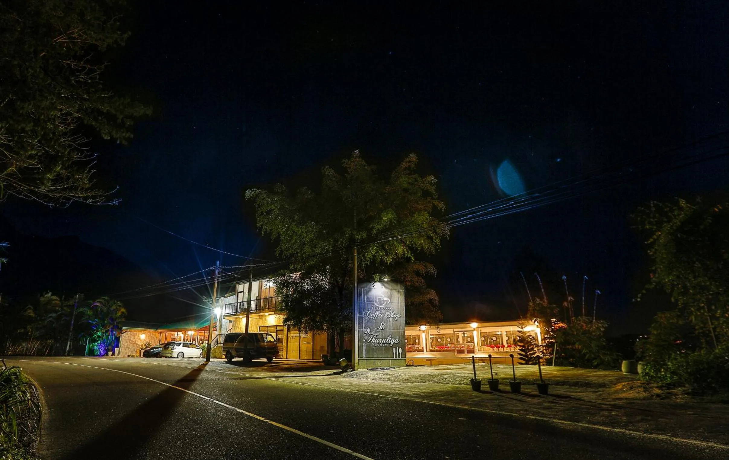 Property building in Thuruliya Hotel