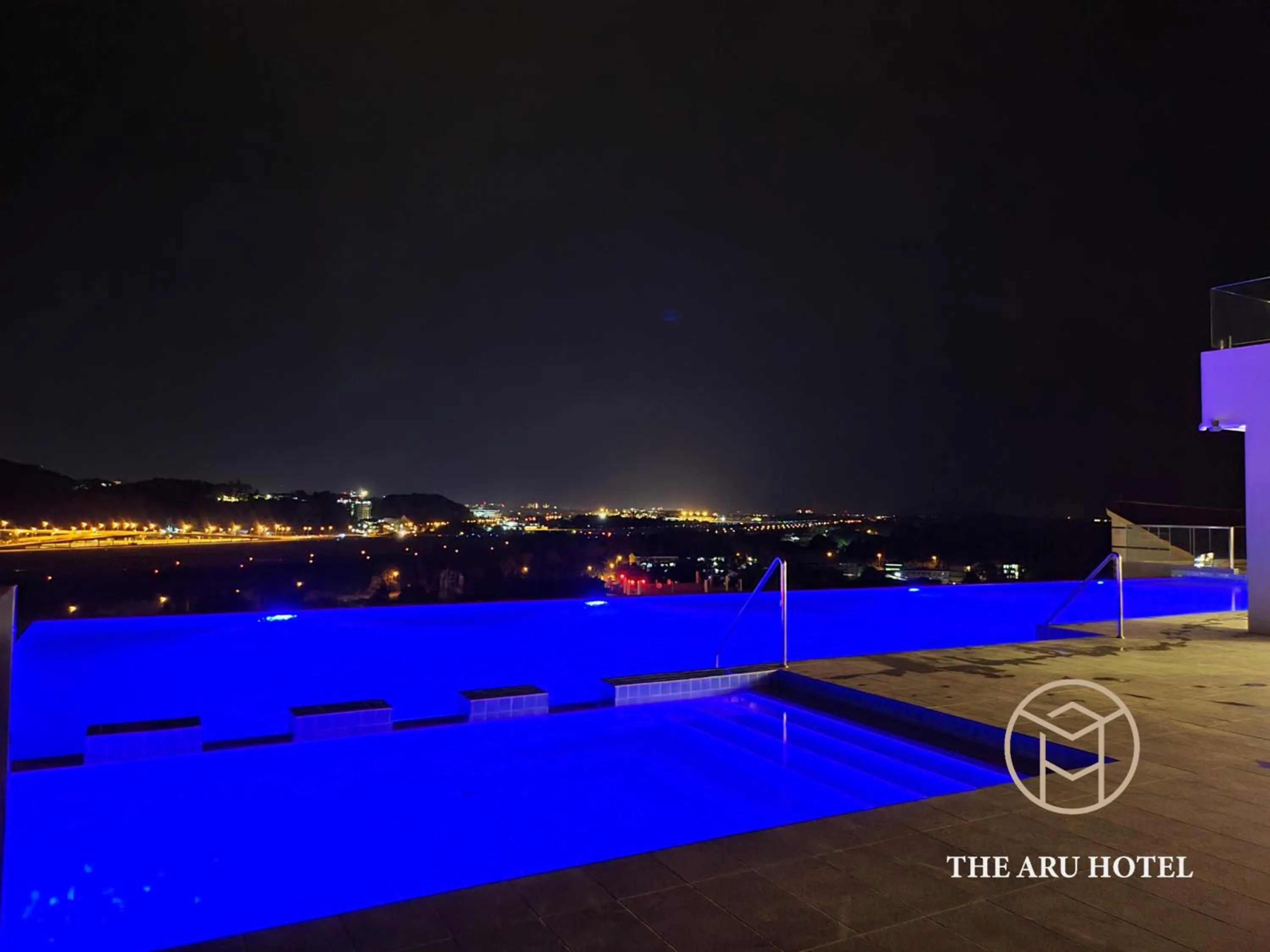 Swimming pool in The Aru by Ayuhouz