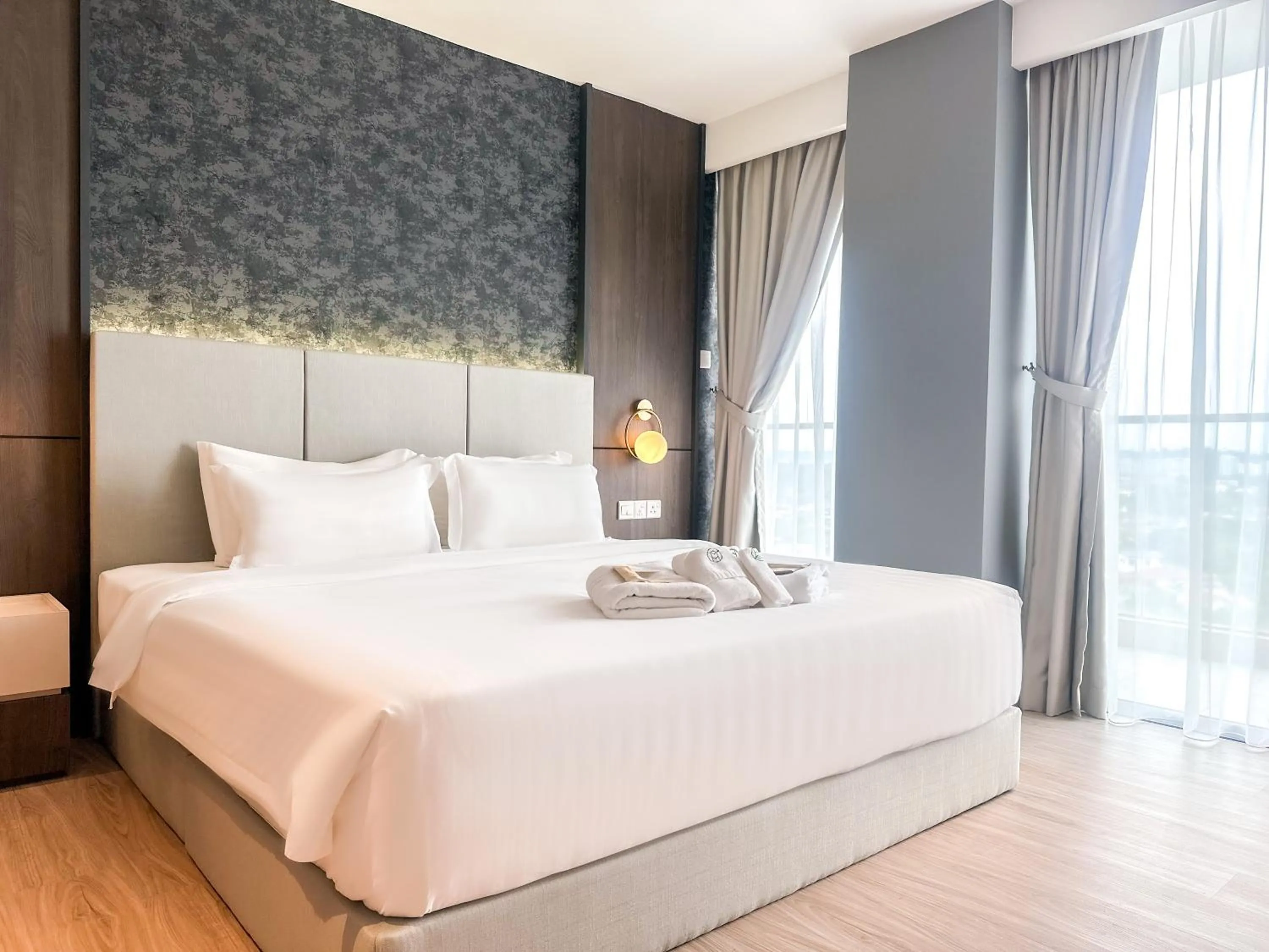 Bed in The Aru by Ayuhouz