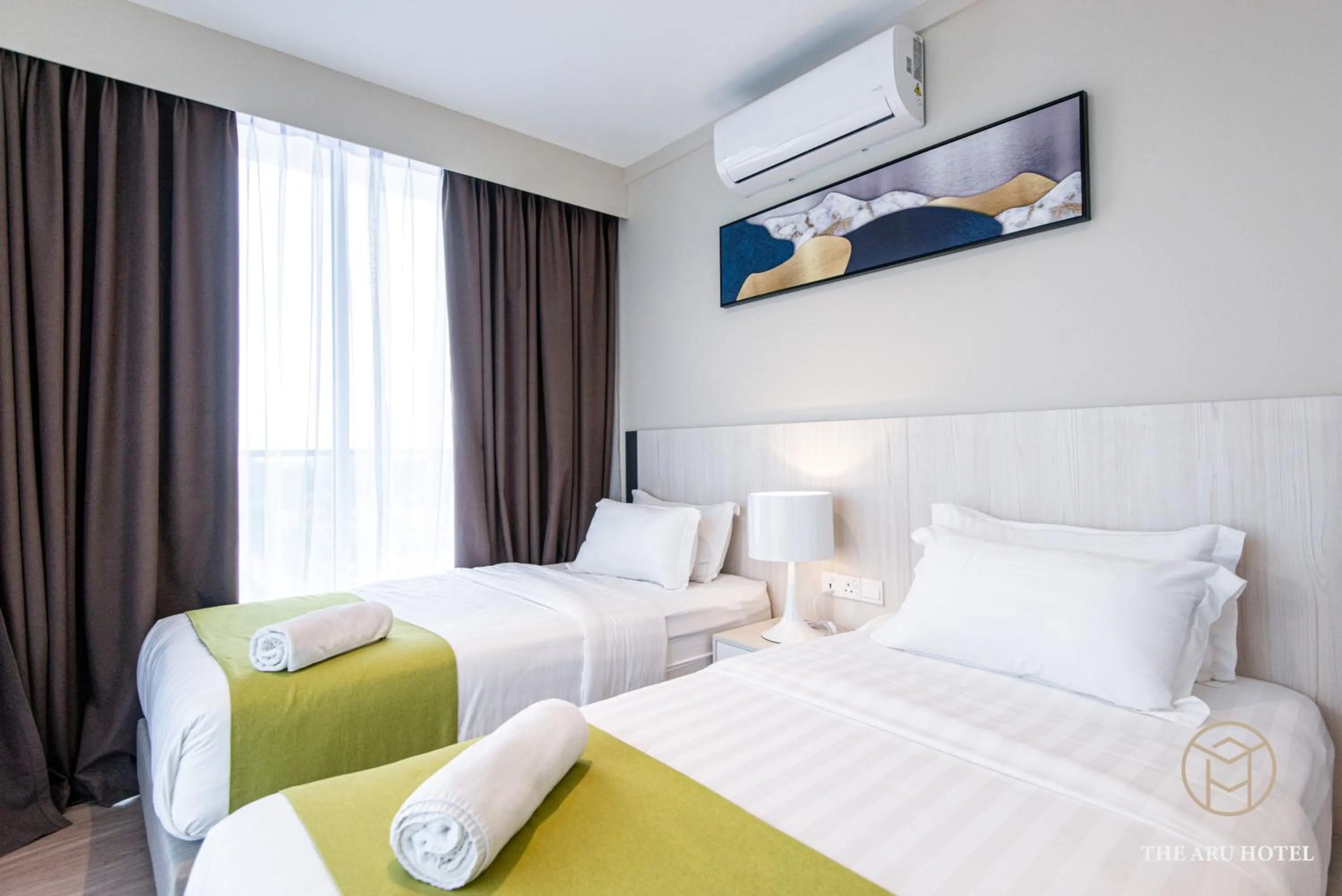 Bed in The Aru by Ayuhouz