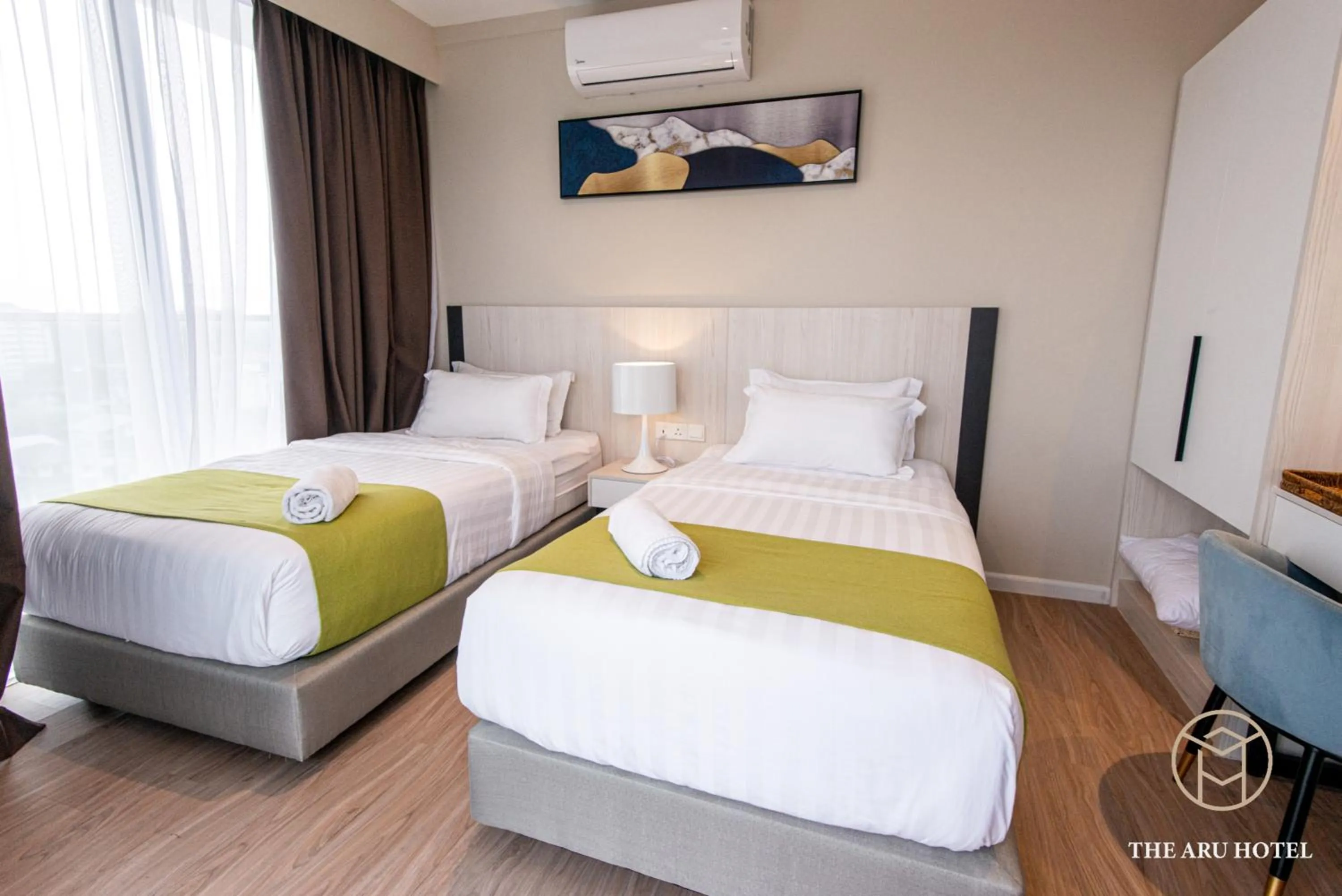 Bed in The Aru by Ayuhouz