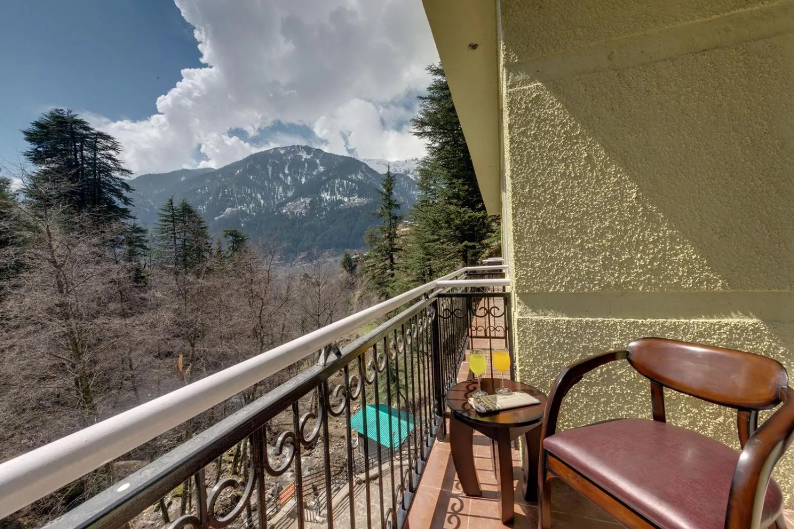 Balcony/Terrace in Regenta Place Green Leaf Manali- A Centrally Heated Resort
