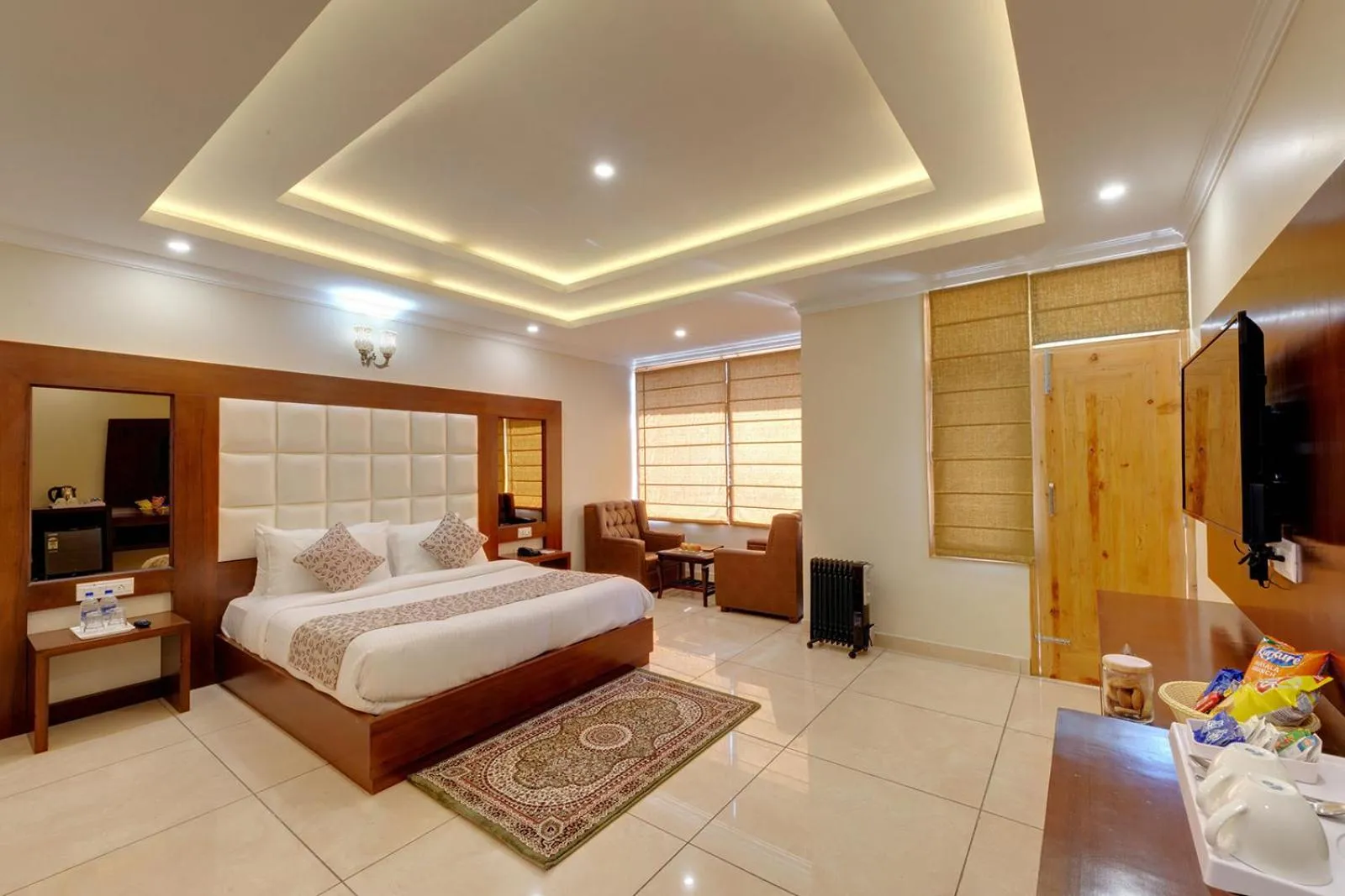 Photo of the whole room, Bed in Regenta Place Green Leaf Manali- A Centrally Heated Resort