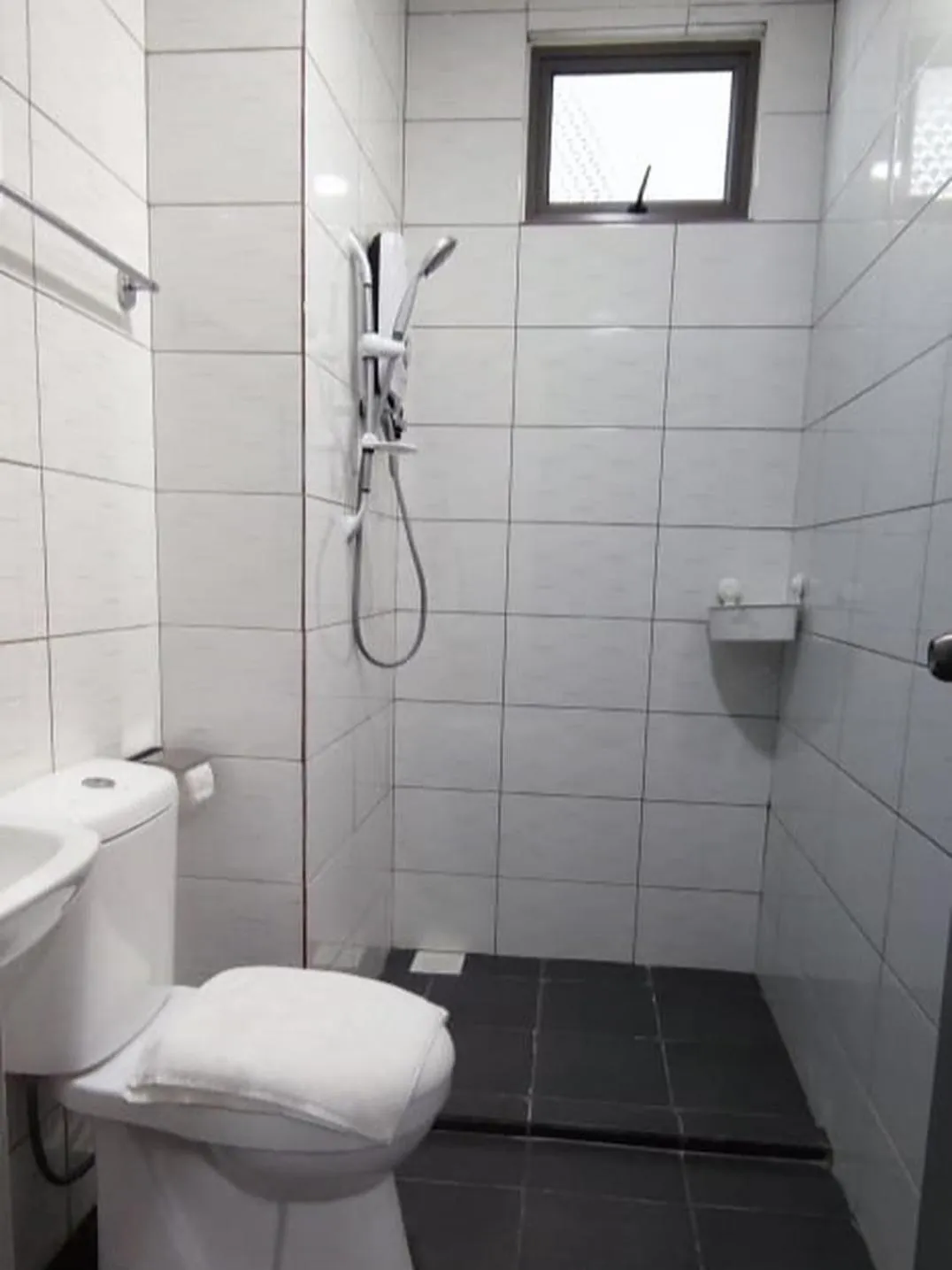 Bathroom in PLAY at Palas Horizon @ Kea Farm