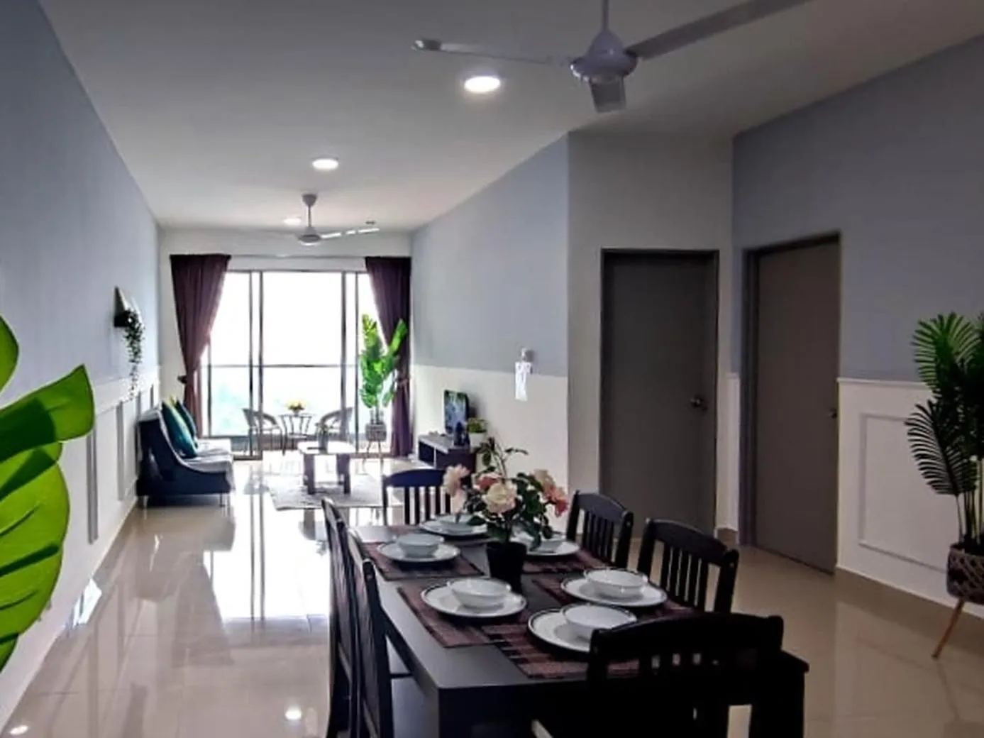 Dining area in PLAY at Palas Horizon @ Kea Farm