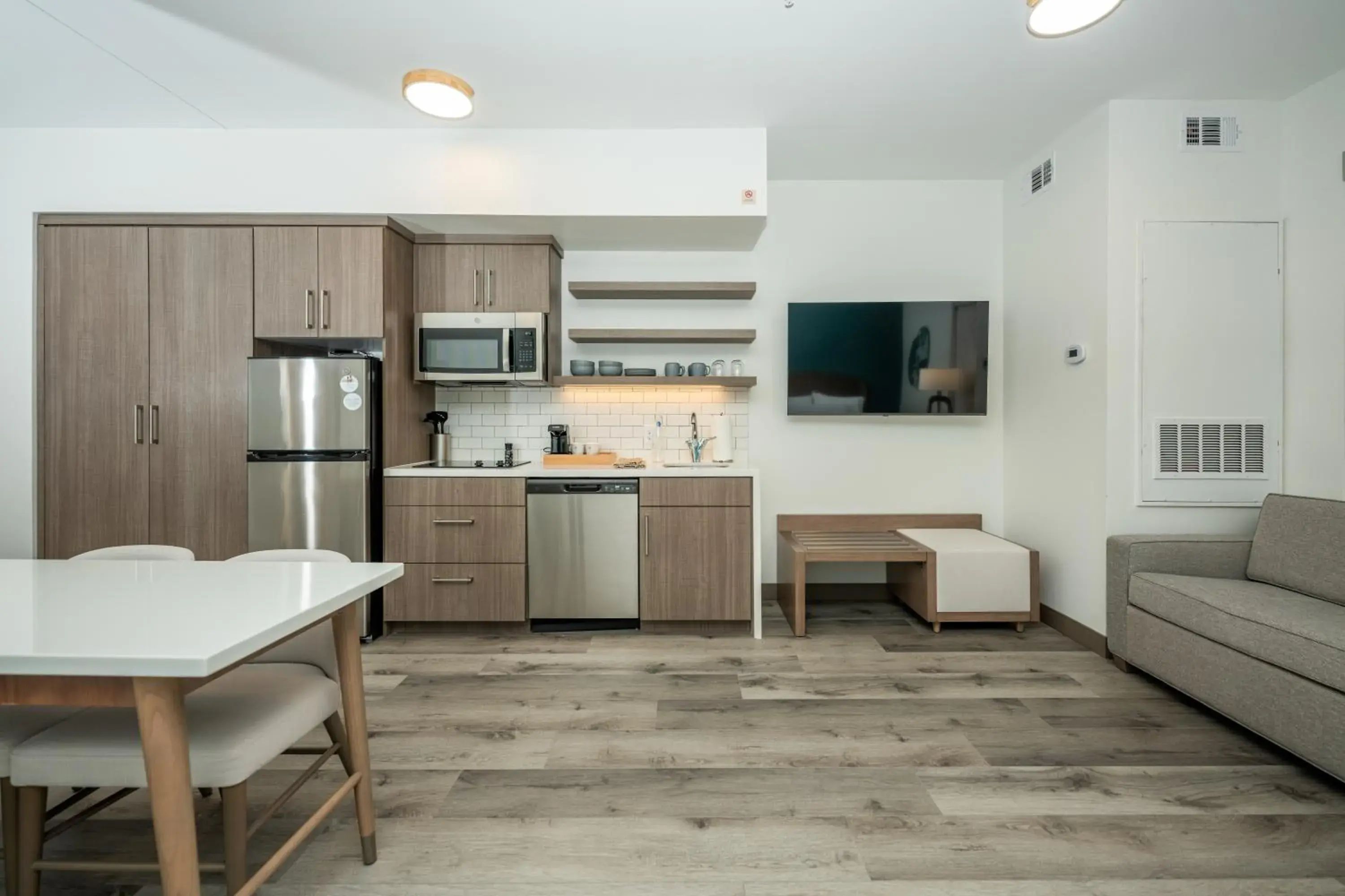 Queen Studio with Two Queen Beds and Sofa Bed in Element Waco Queen Studio with Two Queen Beds and Sofa Bed in Element Waco