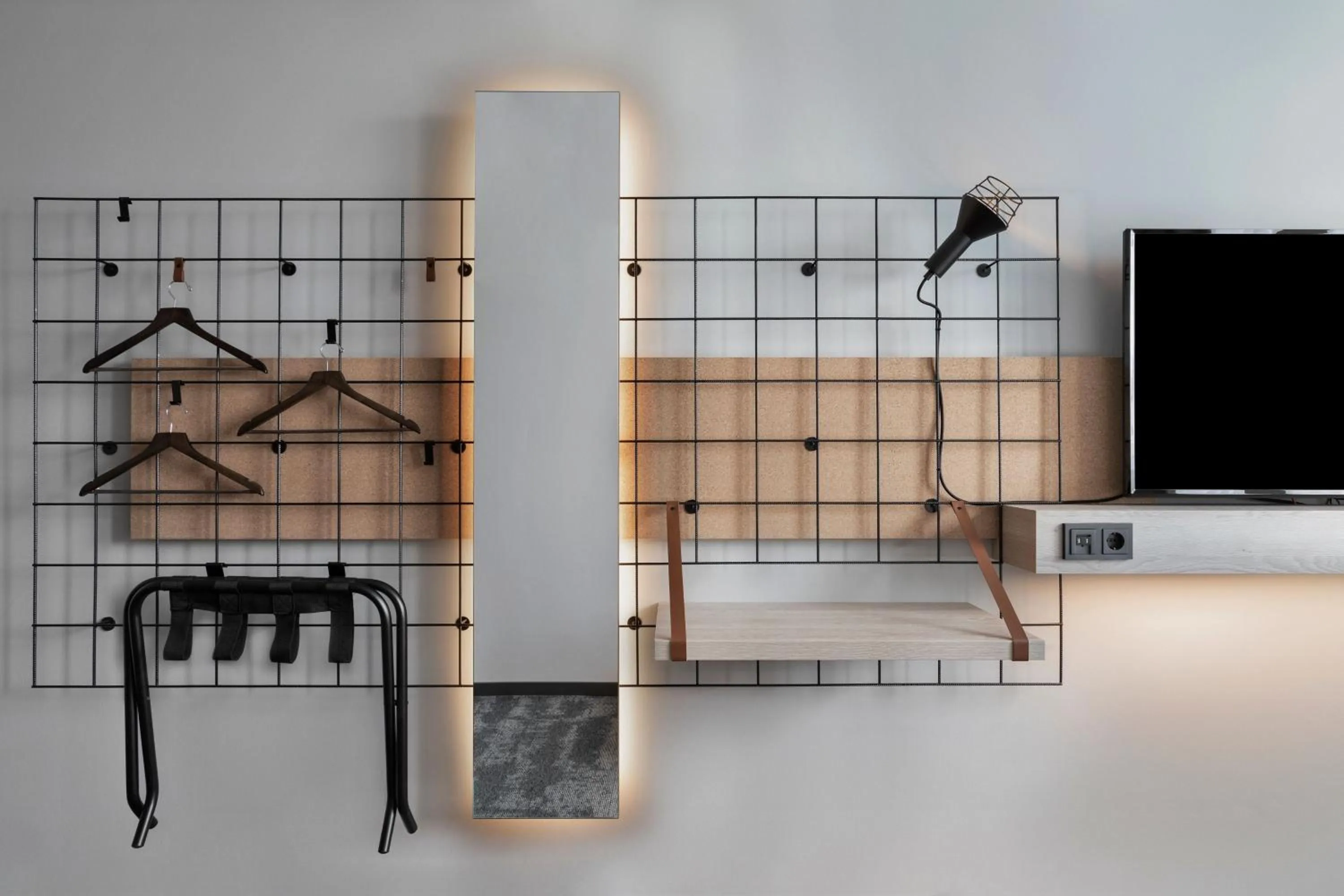 Photo of the whole room in Moxy Duesseldorf City