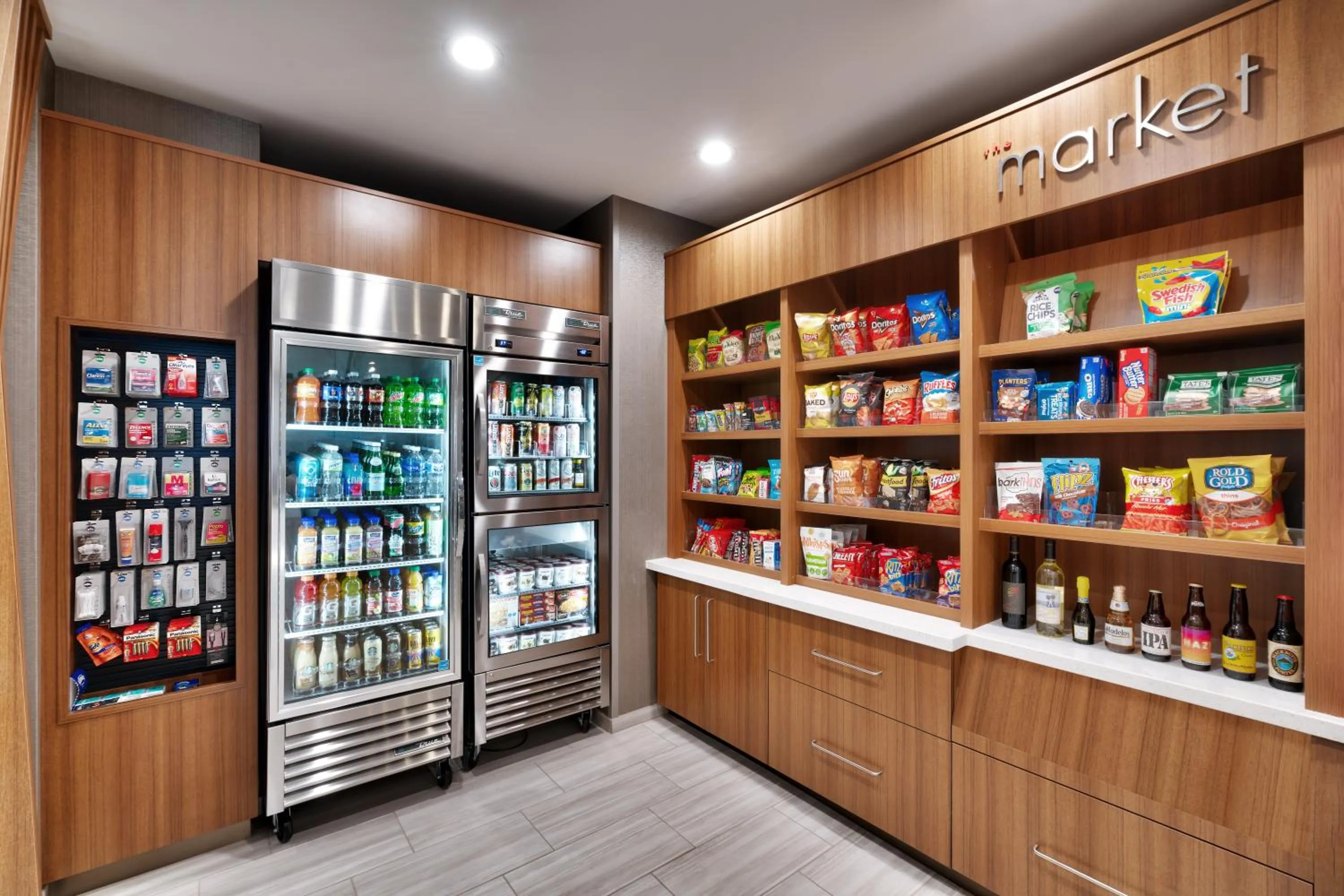 Food and drinks in SpringHill Suites by Marriott Cottonwood