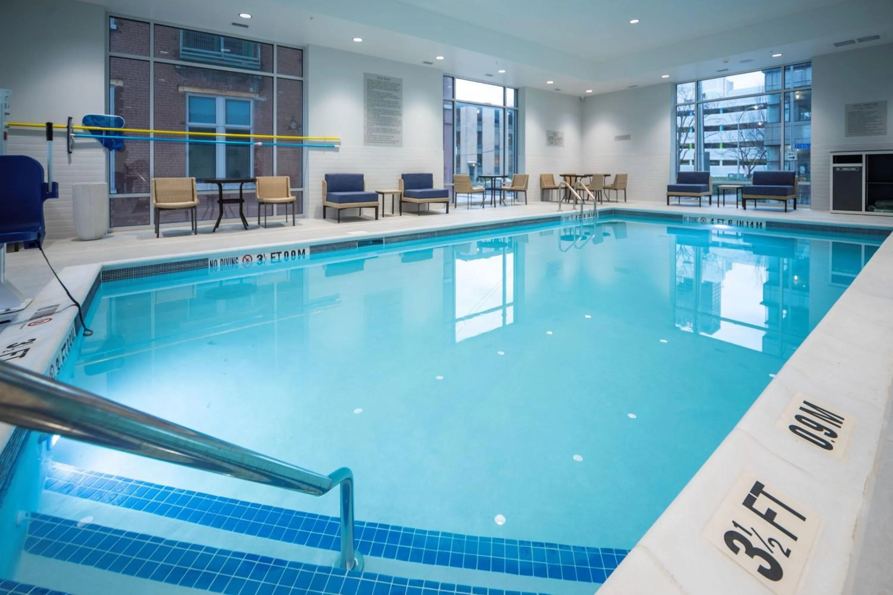Swimming pool in TownePlace Suites by Marriott Louisville Downtown