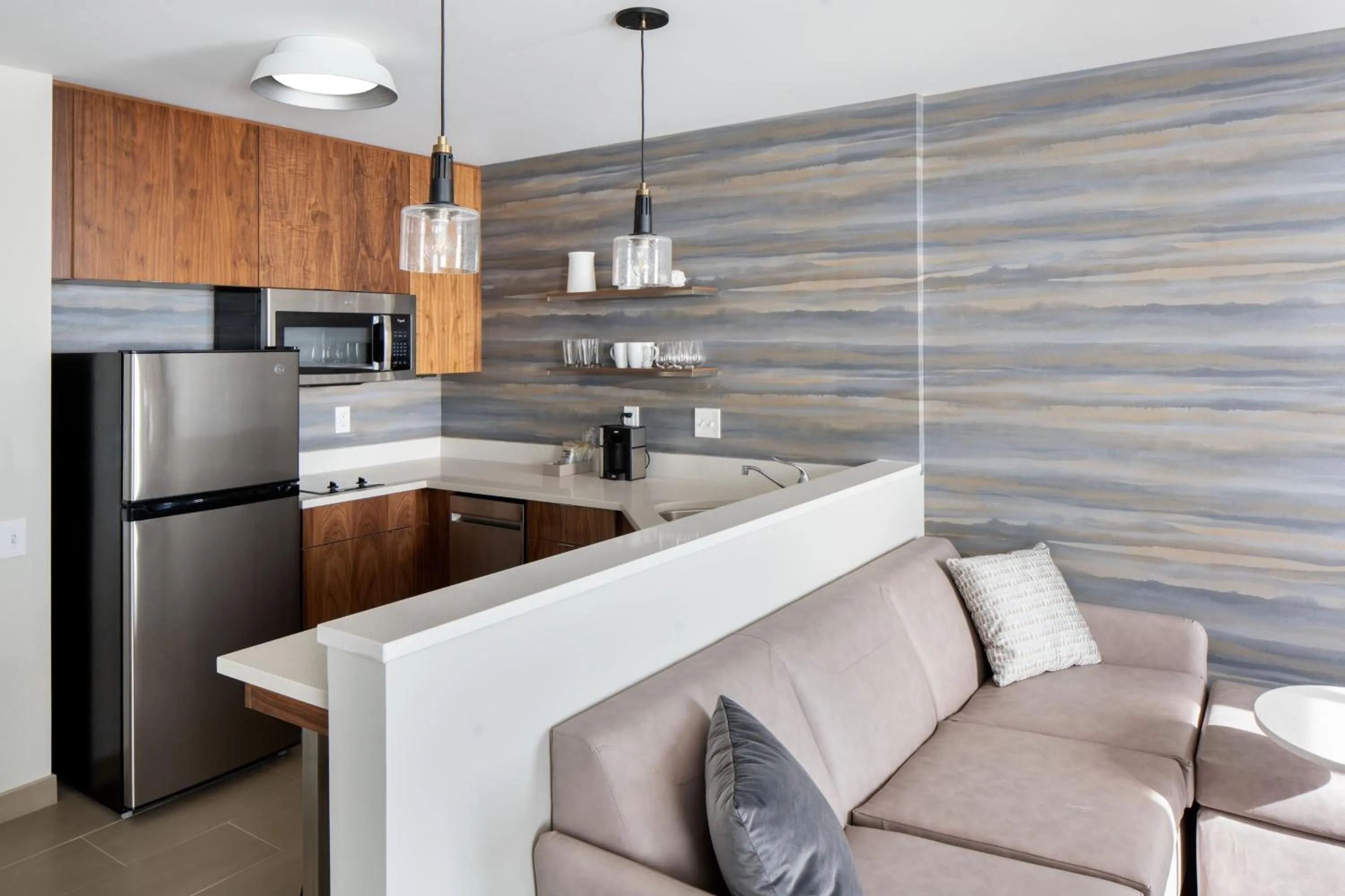 Kitchen or kitchenette in Residence Inn by Marriott Tampa Wesley Chapel