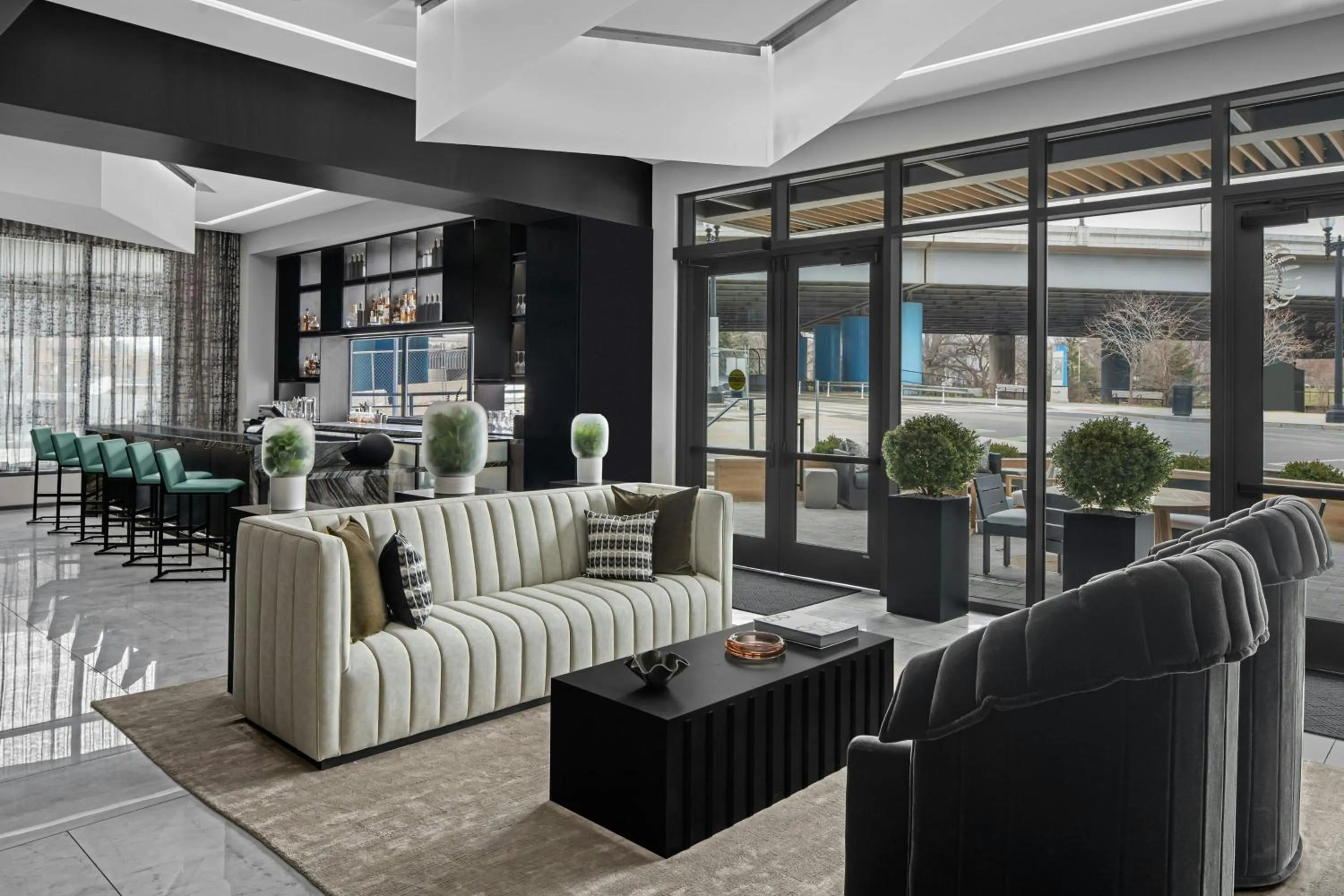 Lobby or reception in AC Hotel by Marriott Washington DC Capitol Hill Navy Yard