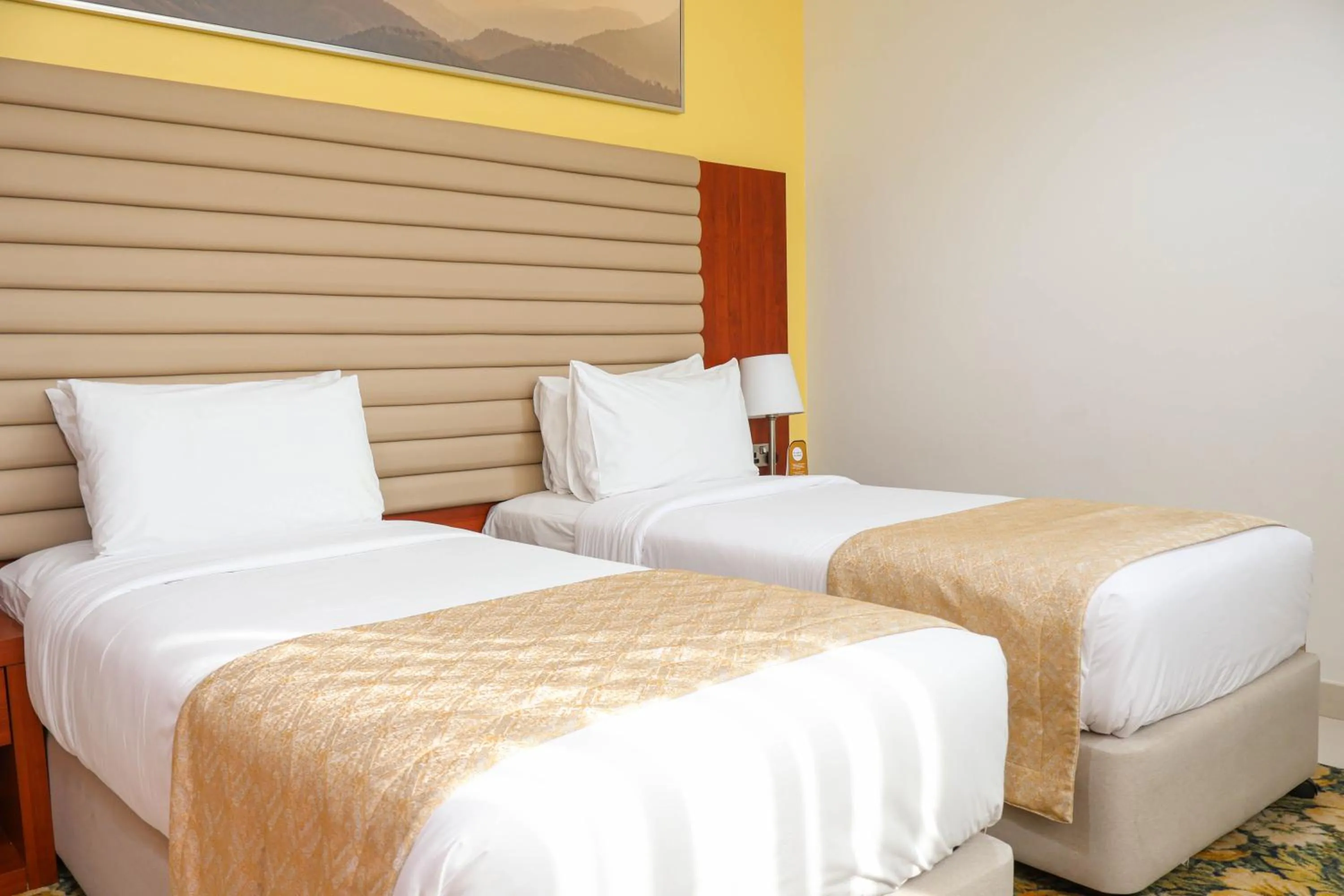 Bed in Al Riyadh Hotel Apartments