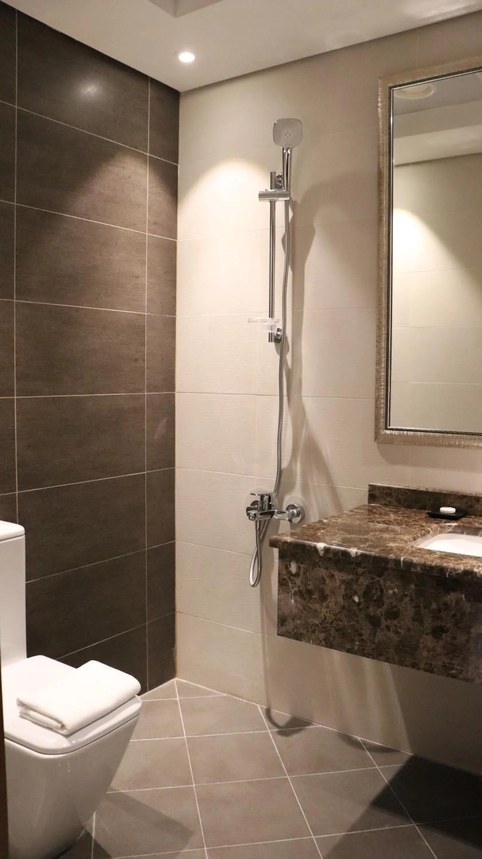 Bathroom in Al Riyadh Hotel Apartments