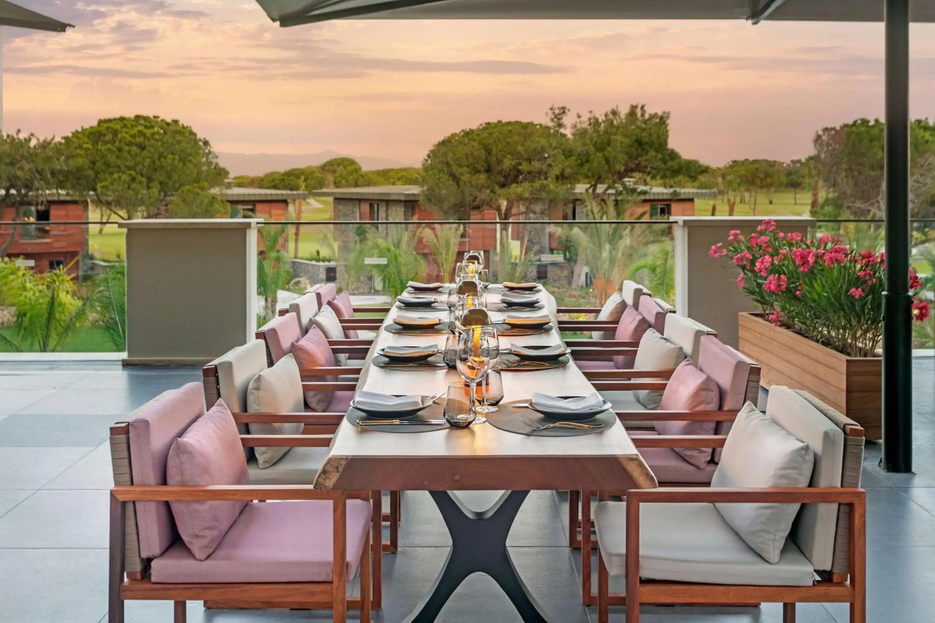 Restaurant/places to eat in Cullinan Belek Restaurant/places to eat in Cullinan Belek