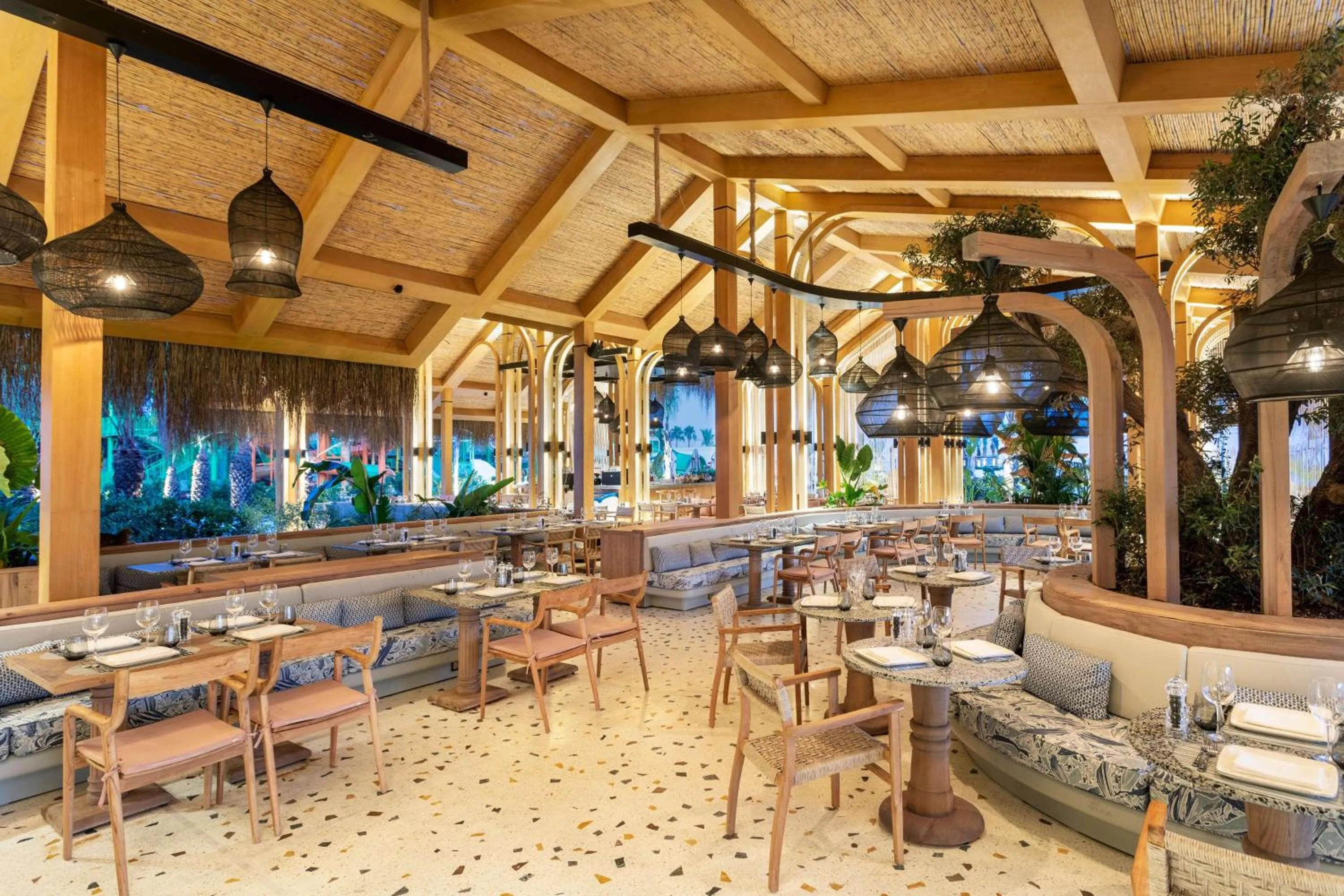 Restaurant/places to eat in Cullinan Belek