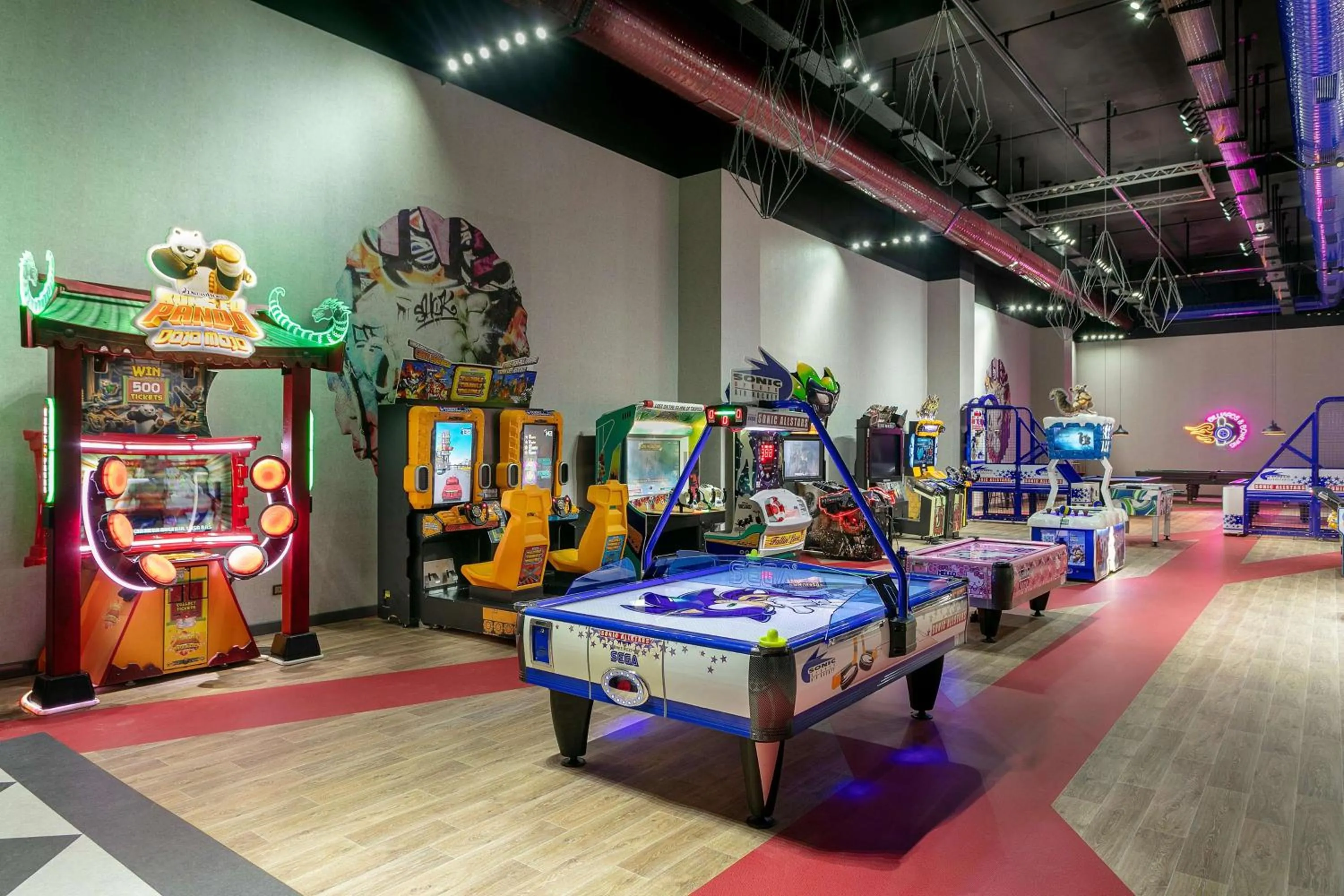 children in Cullinan Belek