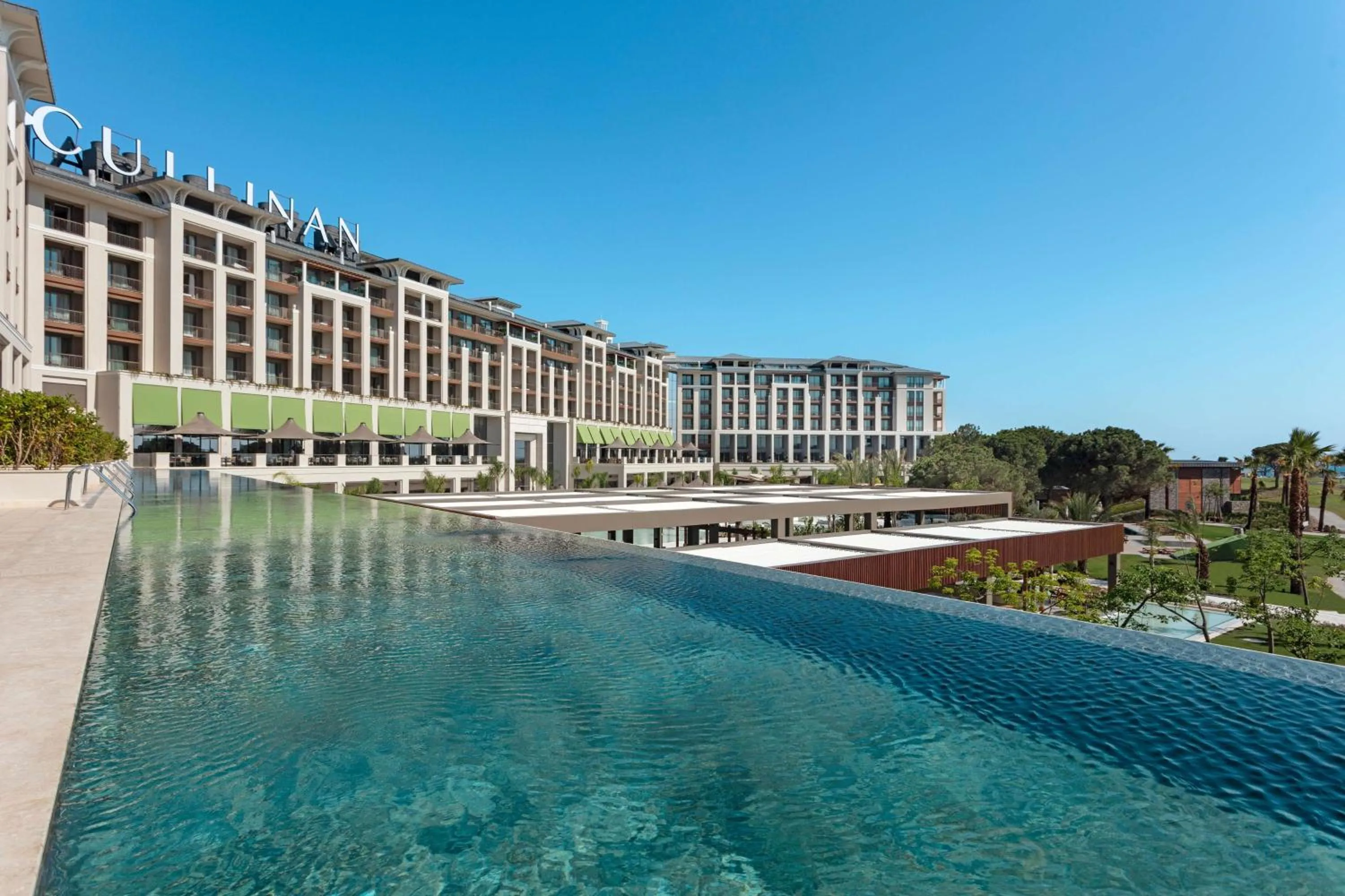 Property building in Cullinan Belek