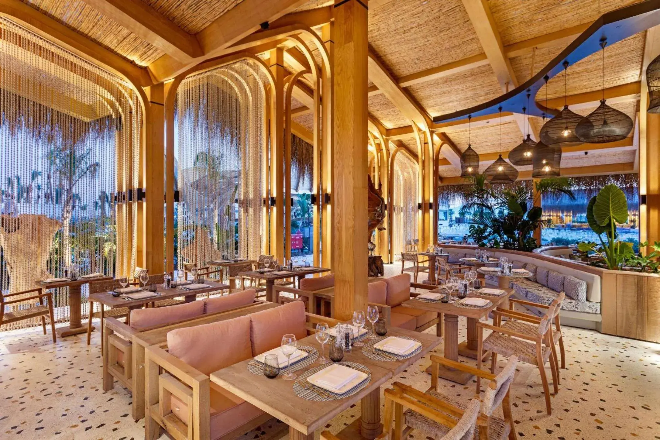 Restaurant/places to eat in Cullinan Belek Restaurant/places to eat in Cullinan Belek
